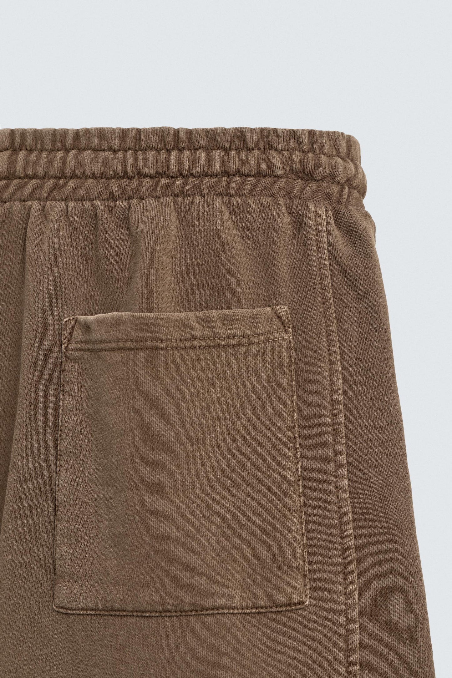 CALÇÕES BERMUDA JOGGER BÁSICOS LAVADOS