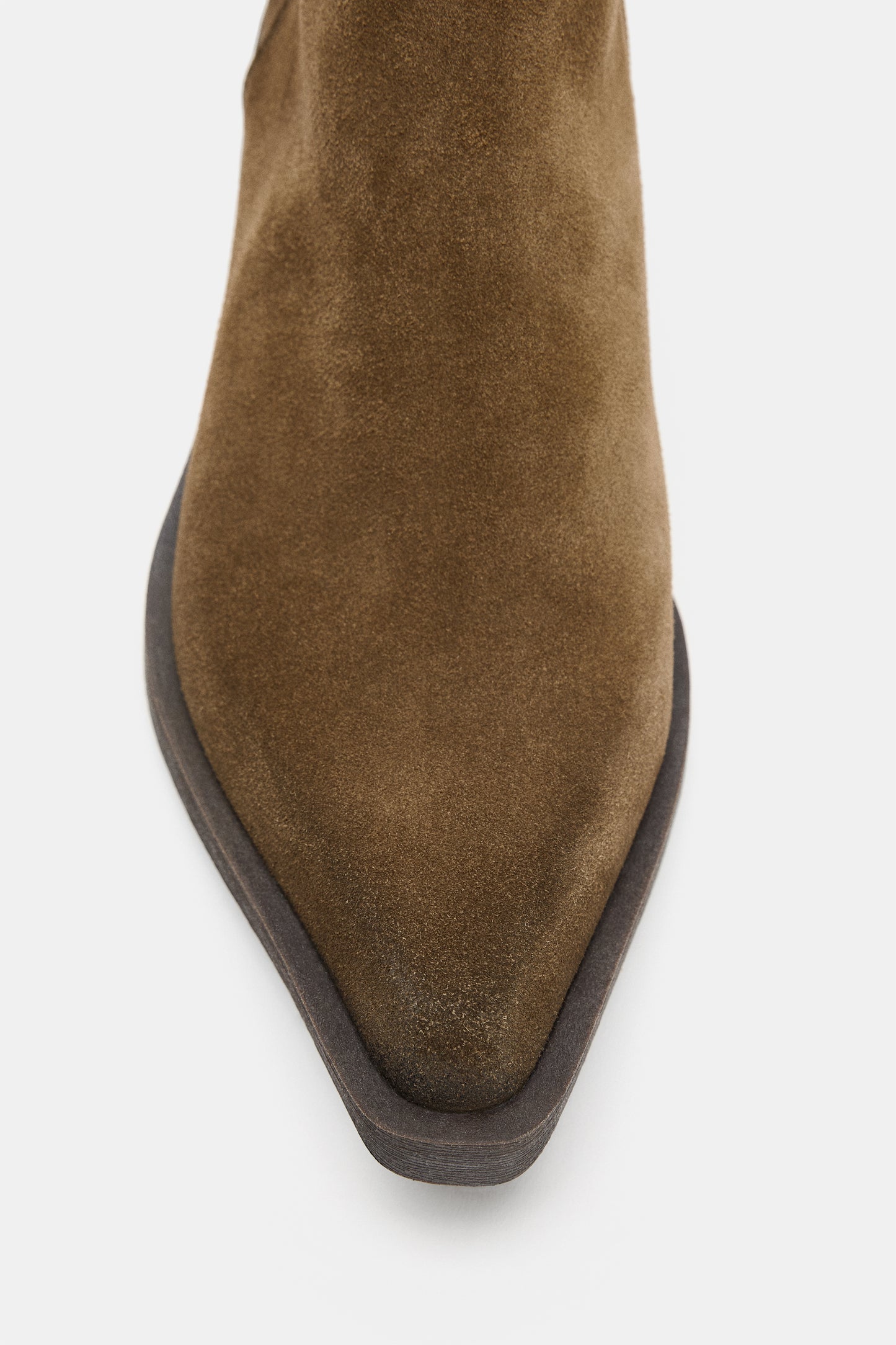 BOTIM DE PELE COM EFEITO GASTO - Castanho