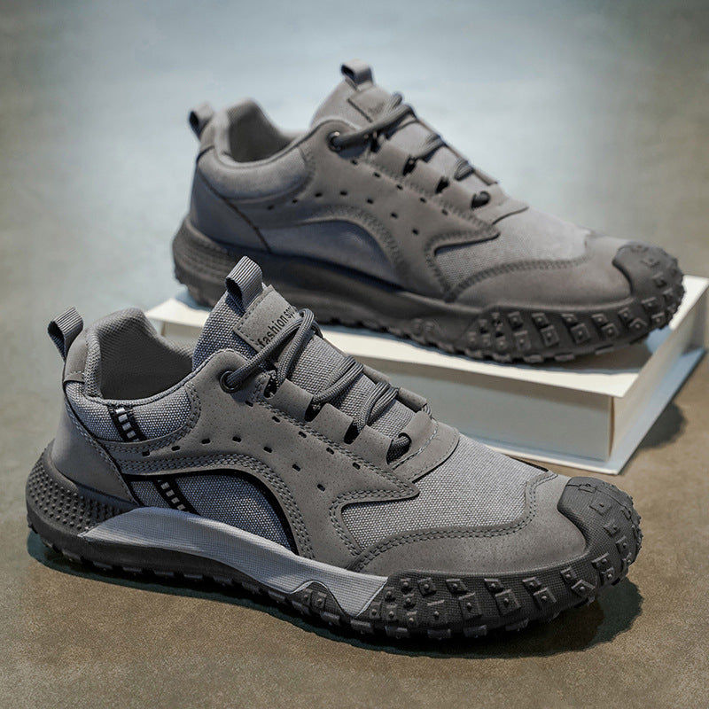 Sapatos masculinos de sola espessa outono 2025, antiderrapantes e resistentes ao uso, sapatos de proteção para obras de obra, sapatos desportivos para atividades ao ar livre masculinos