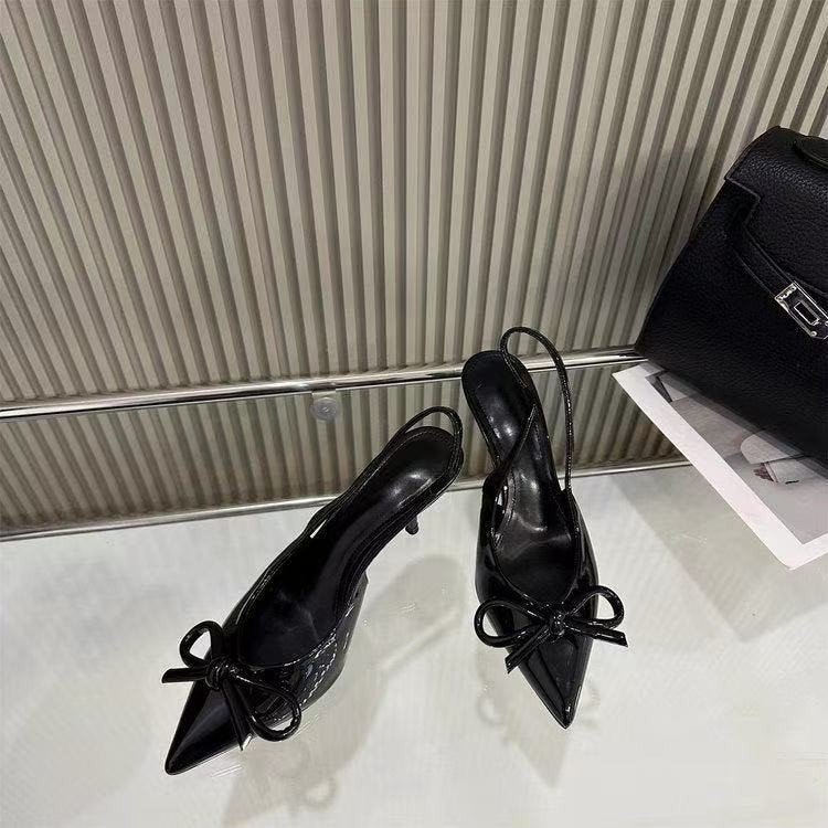 Salto alto de bico pontiagudo em couro verniz vermelho, nova decoração de laço primavera 2025, saltos altos altos, sapatos femininos ocos e fechados para trás