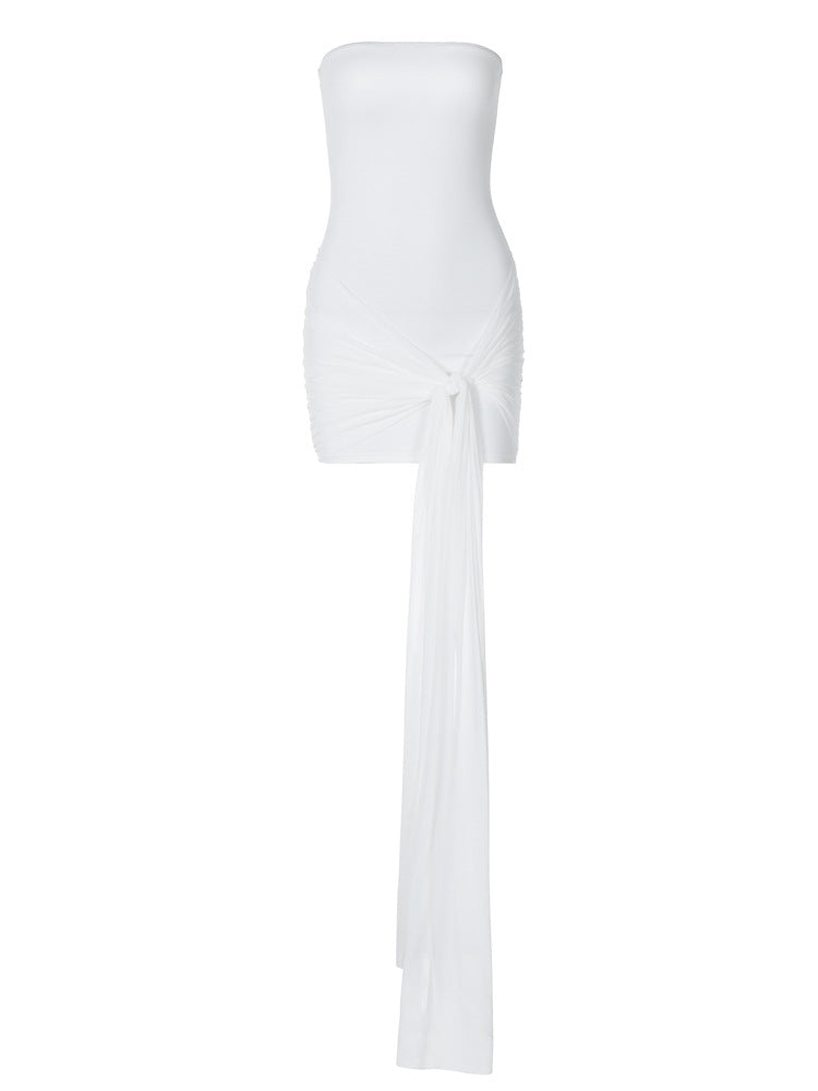 Vestido curto de fita plissado, de cor sólida europeia e americana, de cor sólida, elegante, ajustado ao peito, na cintura, com fita de retalhos e plissado para mulheres