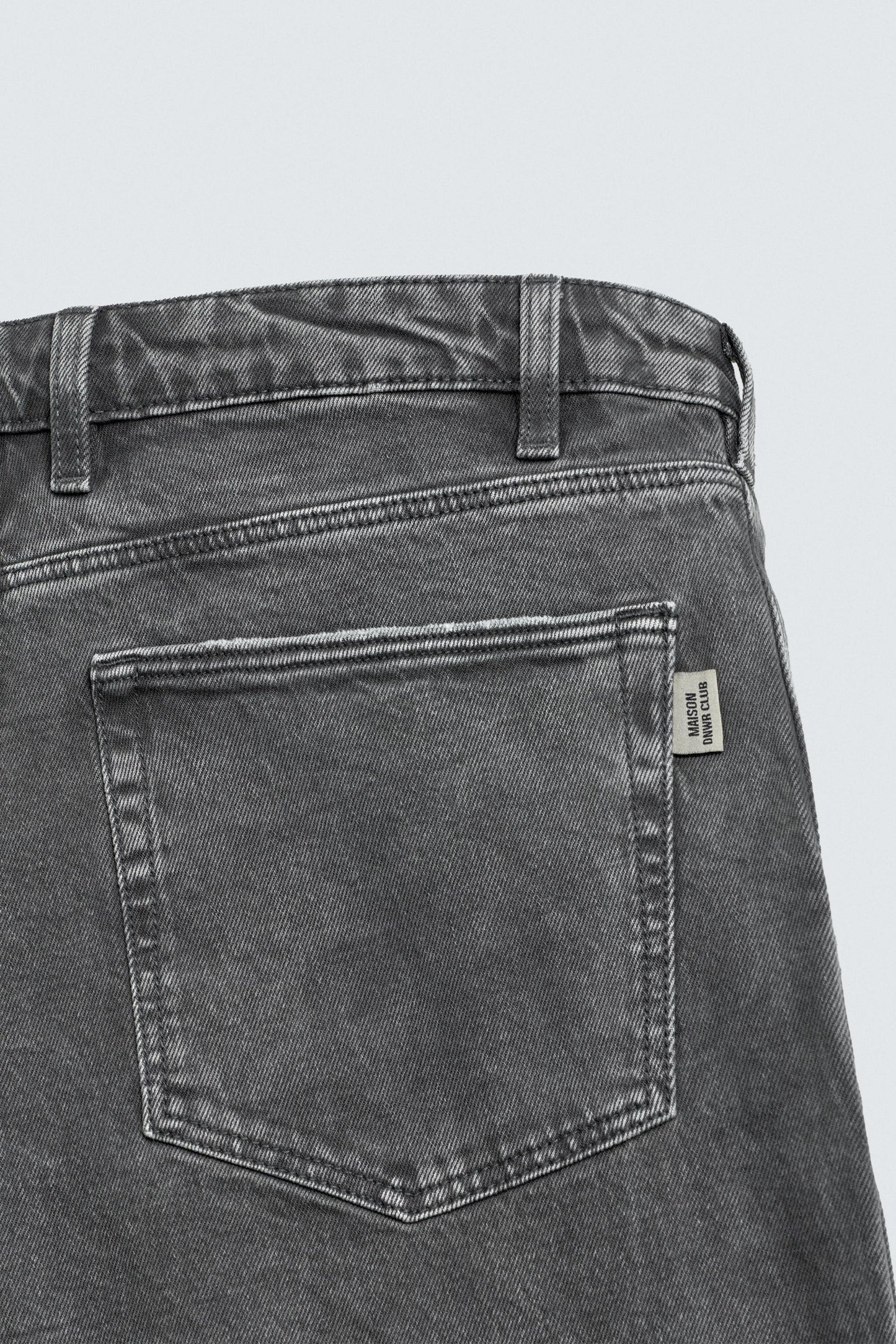 CALÇÕES BERMUDA RELAXED FIT BOLSO DE CARPINTEIRO