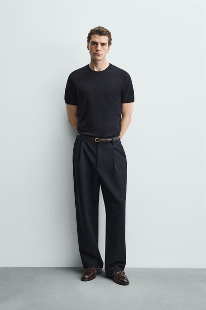 T-SHIRT DE MALHA REGULAR FIT BÁSICA