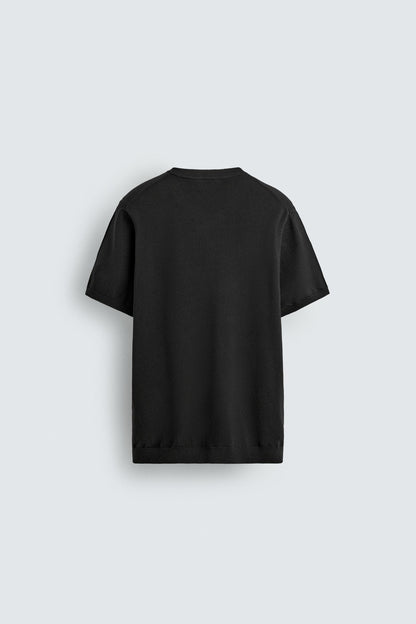 T-SHIRT DE MALHA REGULAR FIT BÁSICA