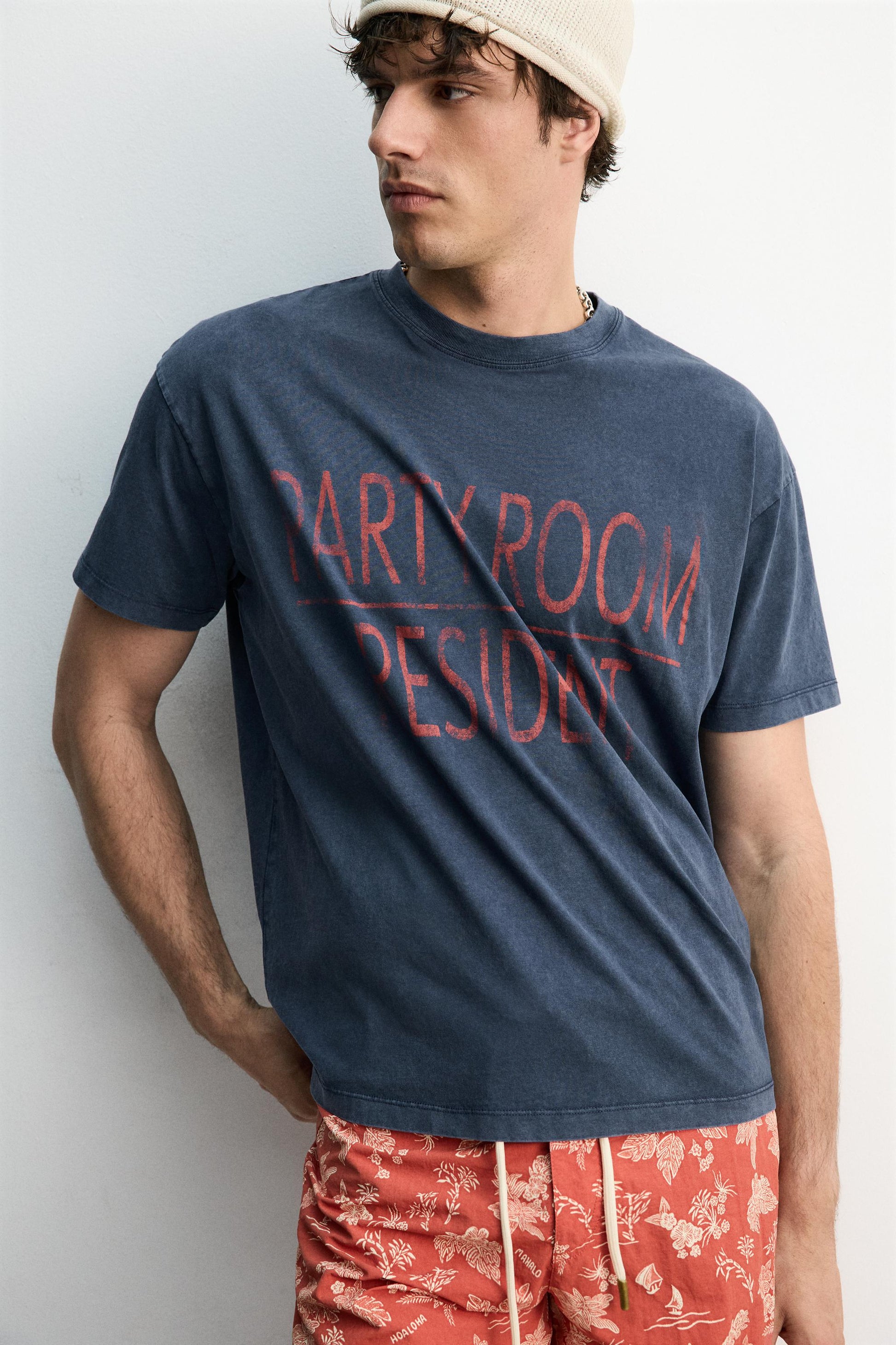 T-SHIRT MENSAGEM EFEITO LAVADO