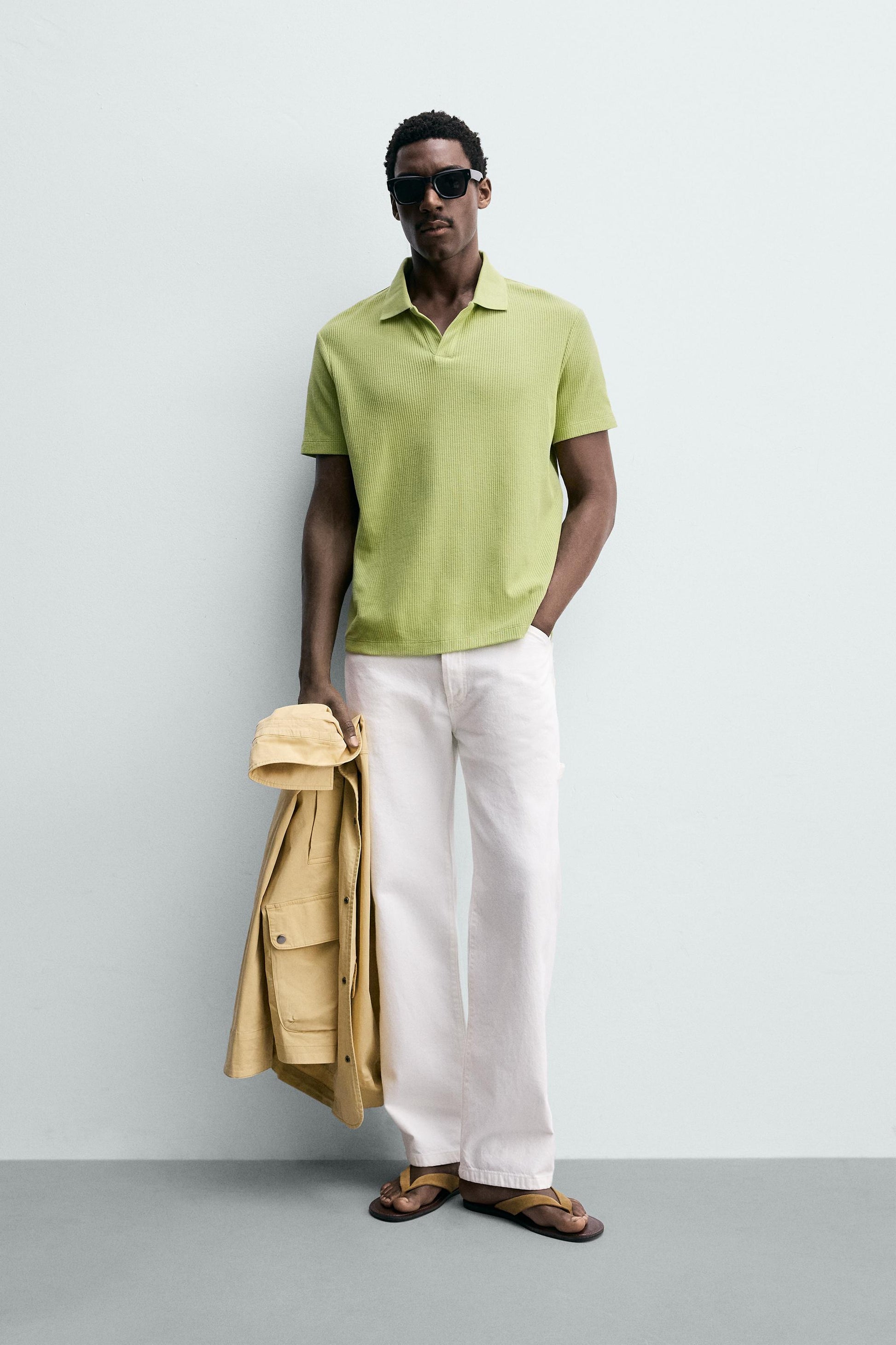 POLO REGULAR FIT COM ESTRUTURA DE ALGODÃO