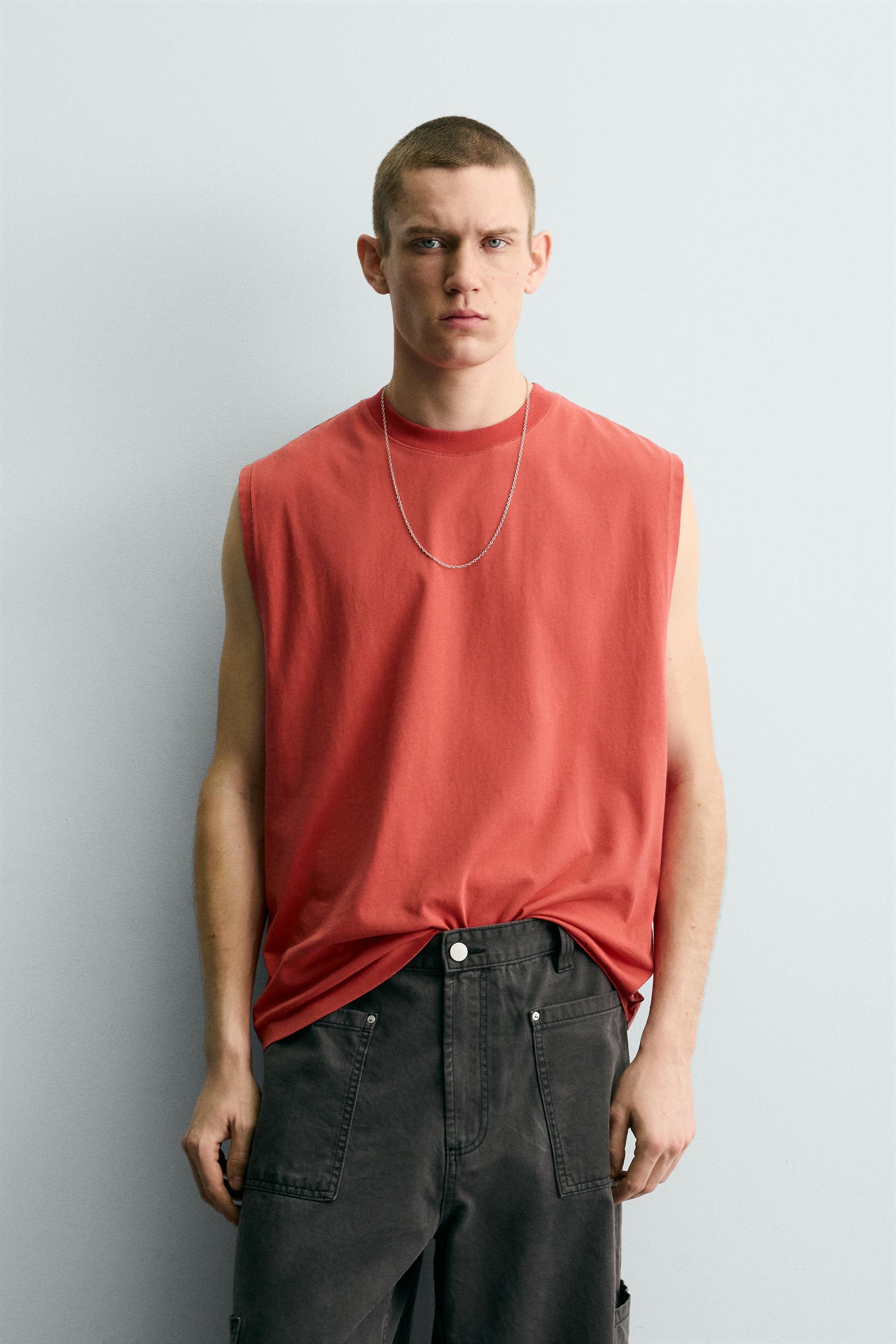T-SHIRT DE ALÇAS LAVADA