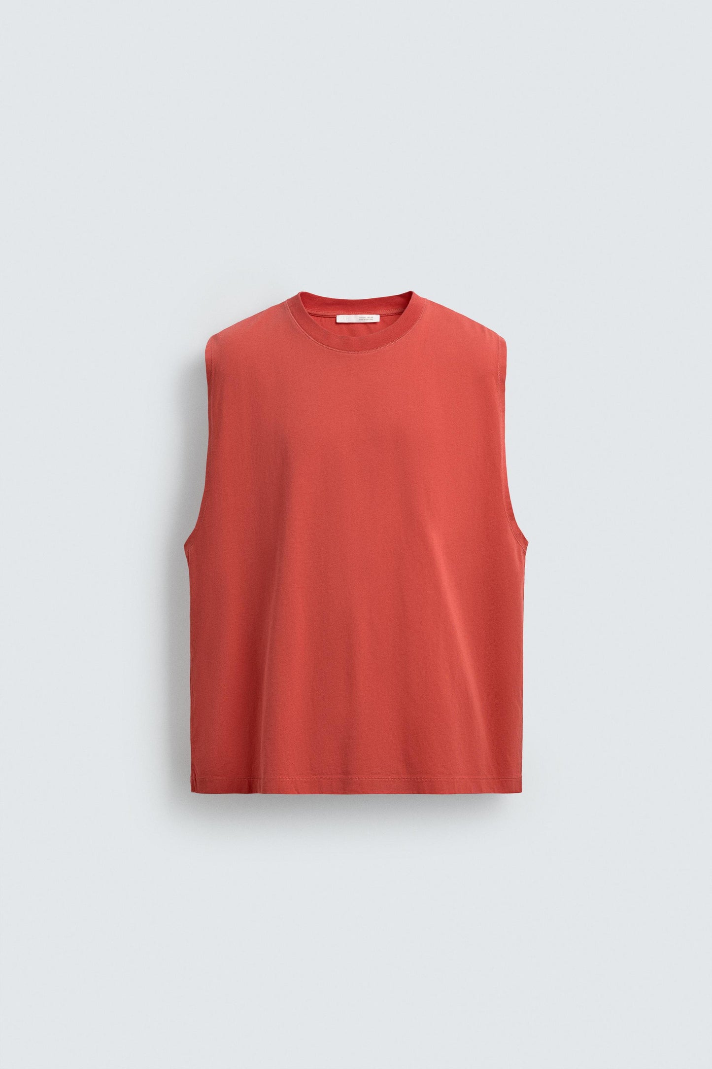 T-SHIRT DE ALÇAS LAVADA