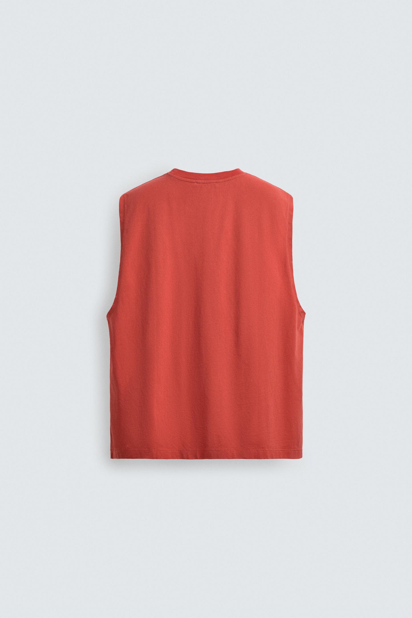 T-SHIRT DE ALÇAS LAVADA