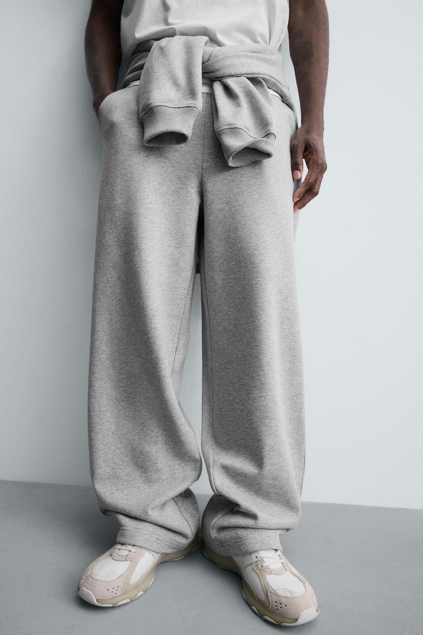 CALÇAS JOGGER RELAXED FIT BÁSICAS