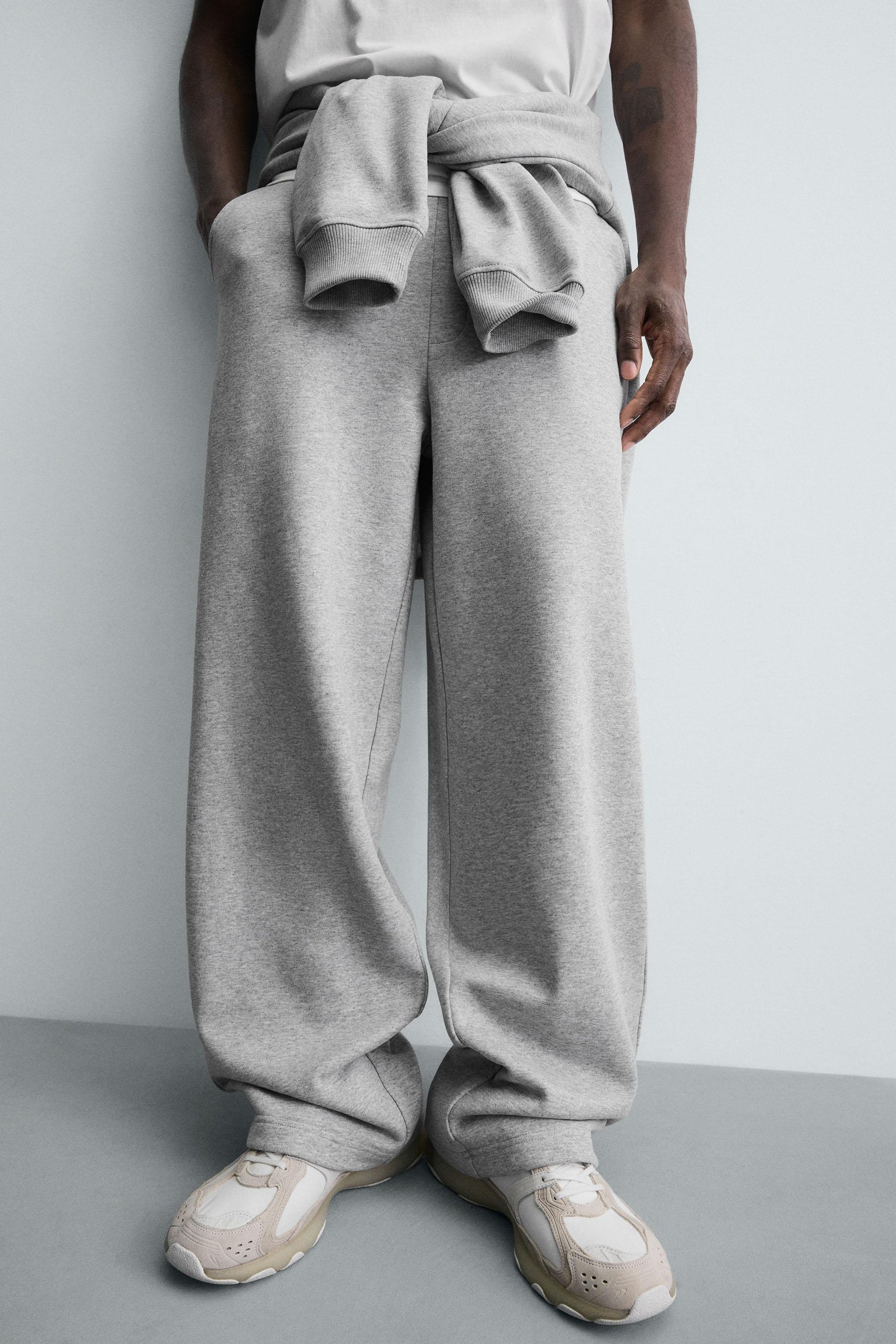 CALÇAS JOGGER RELAXED FIT BÁSICAS
