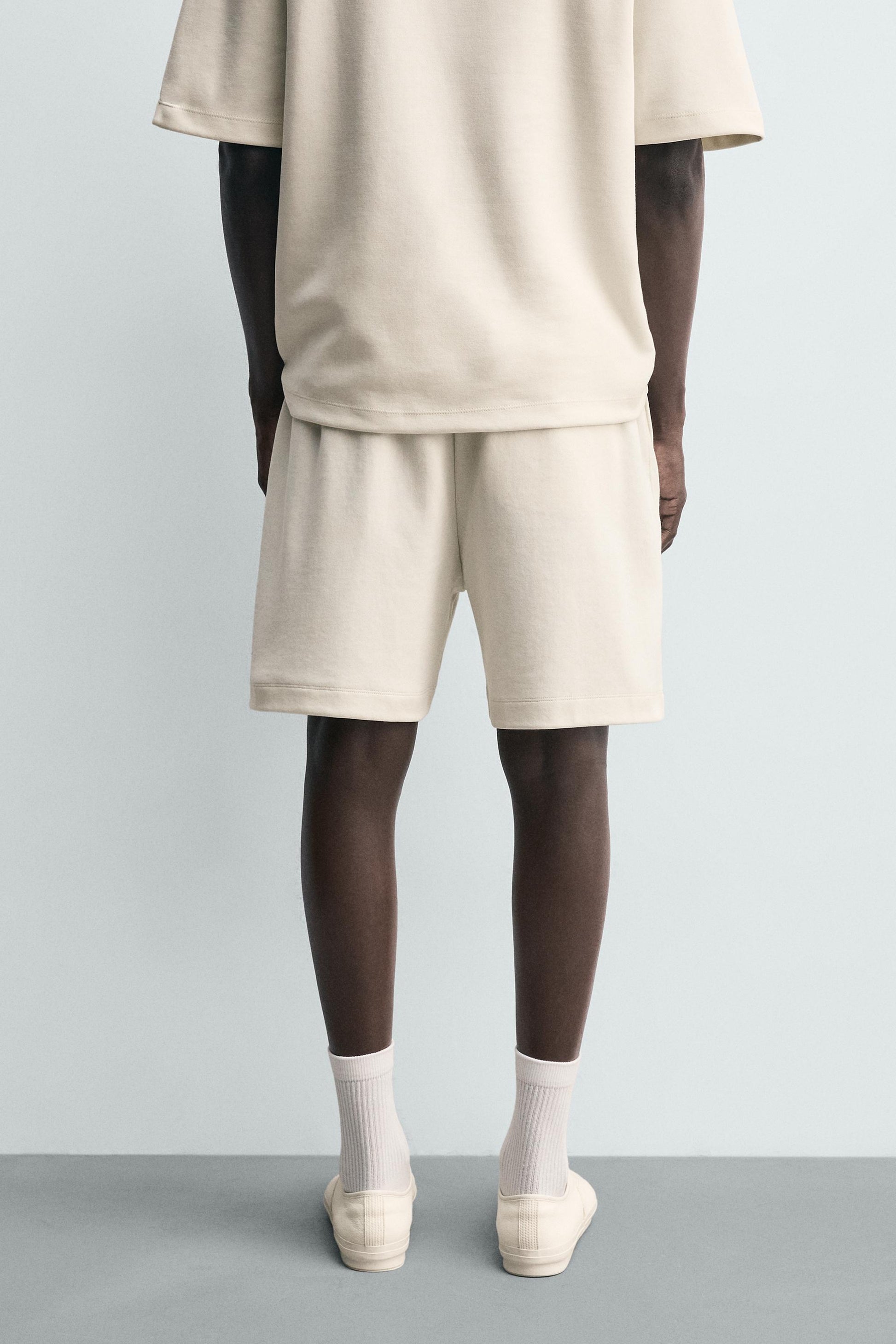 CALÇÕES BERMUDA JOGGER RELAX FIT INTERLOCK