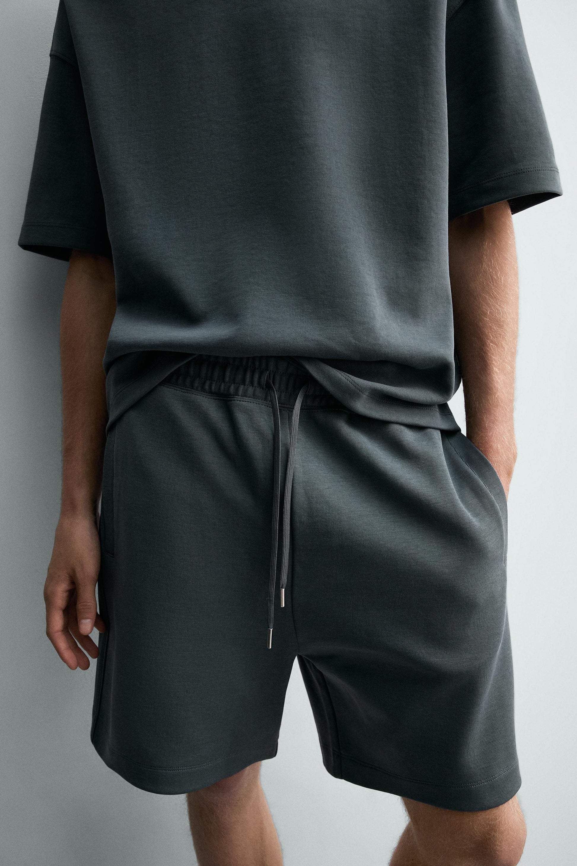 CALÇÕES BERMUDA JOGGER RELAX FIT INTERLOCK