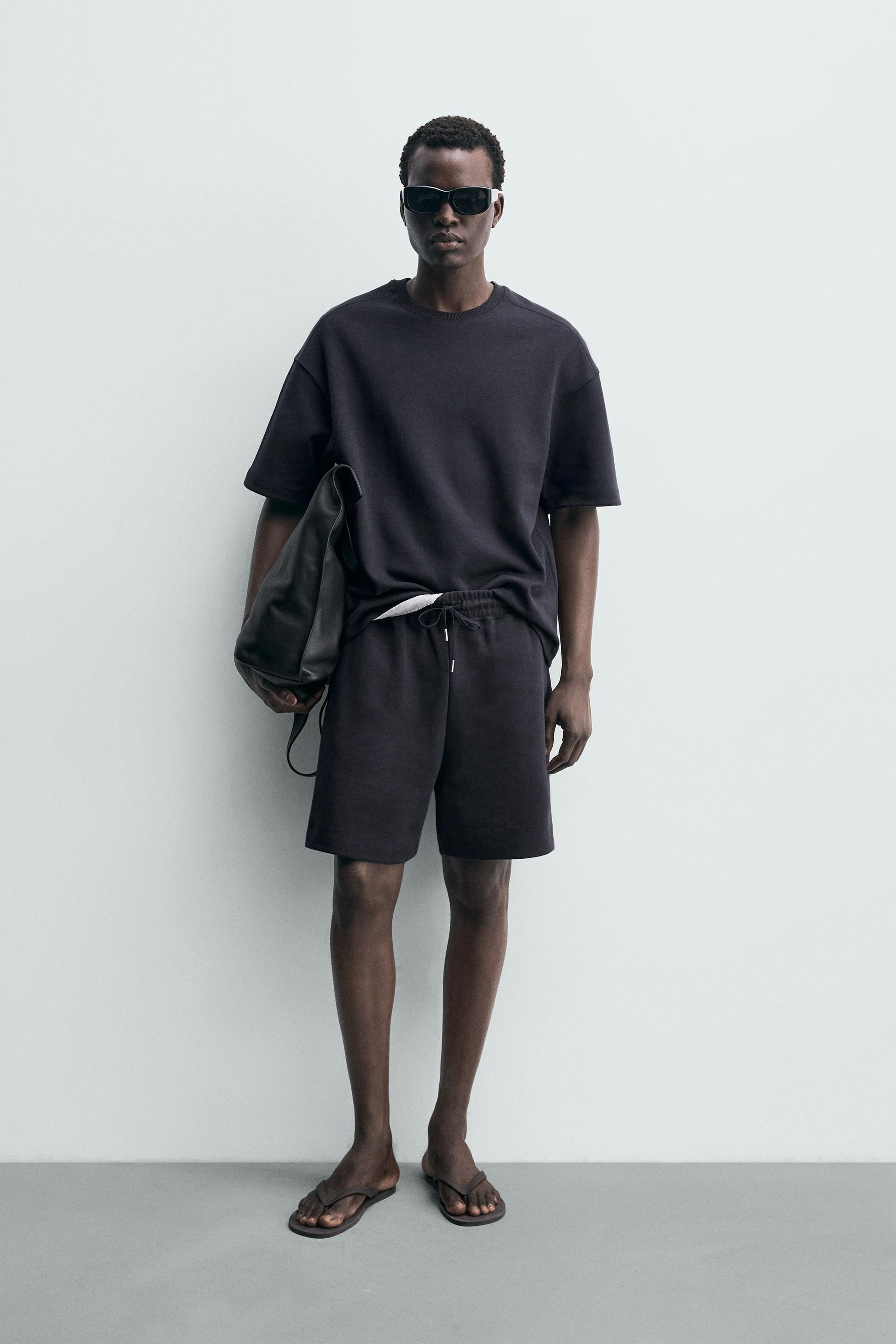 CALÇÕES BERMUDA JOGGER RELAX FIT INTERLOCK