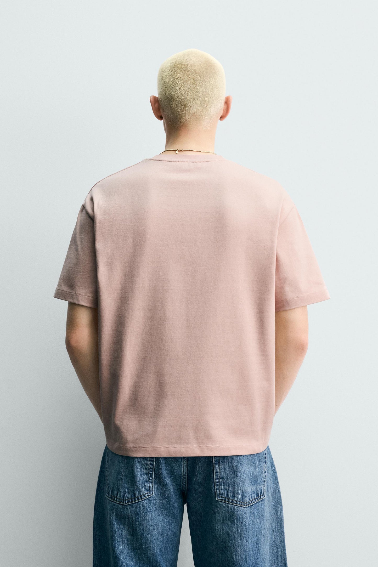 T-SHIRT HEAVYWEIGHT BÁSICA /03
