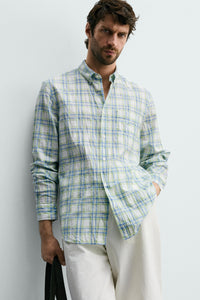 CAMISA REGULAR FIT AOS QUADRADOS COM EFEITO ENRUGADO