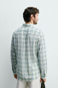 CAMISA REGULAR FIT AOS QUADRADOS COM EFEITO ENRUGADO