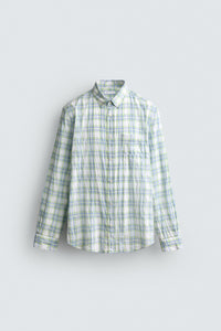 CAMISA REGULAR FIT AOS QUADRADOS COM EFEITO ENRUGADO