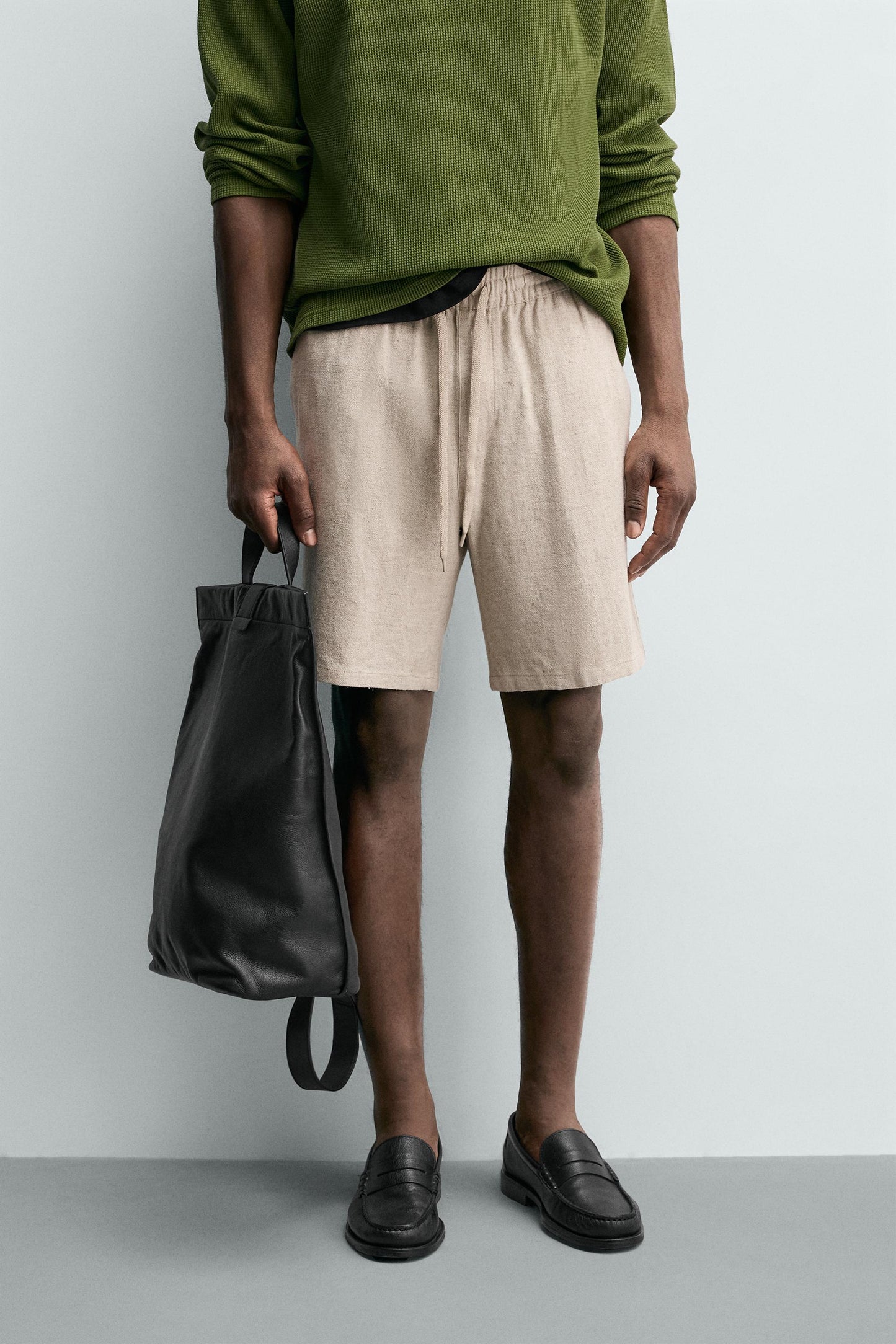 CALÇÕES BERMUDA RELAXED FIT VISCOSE-LINHO
