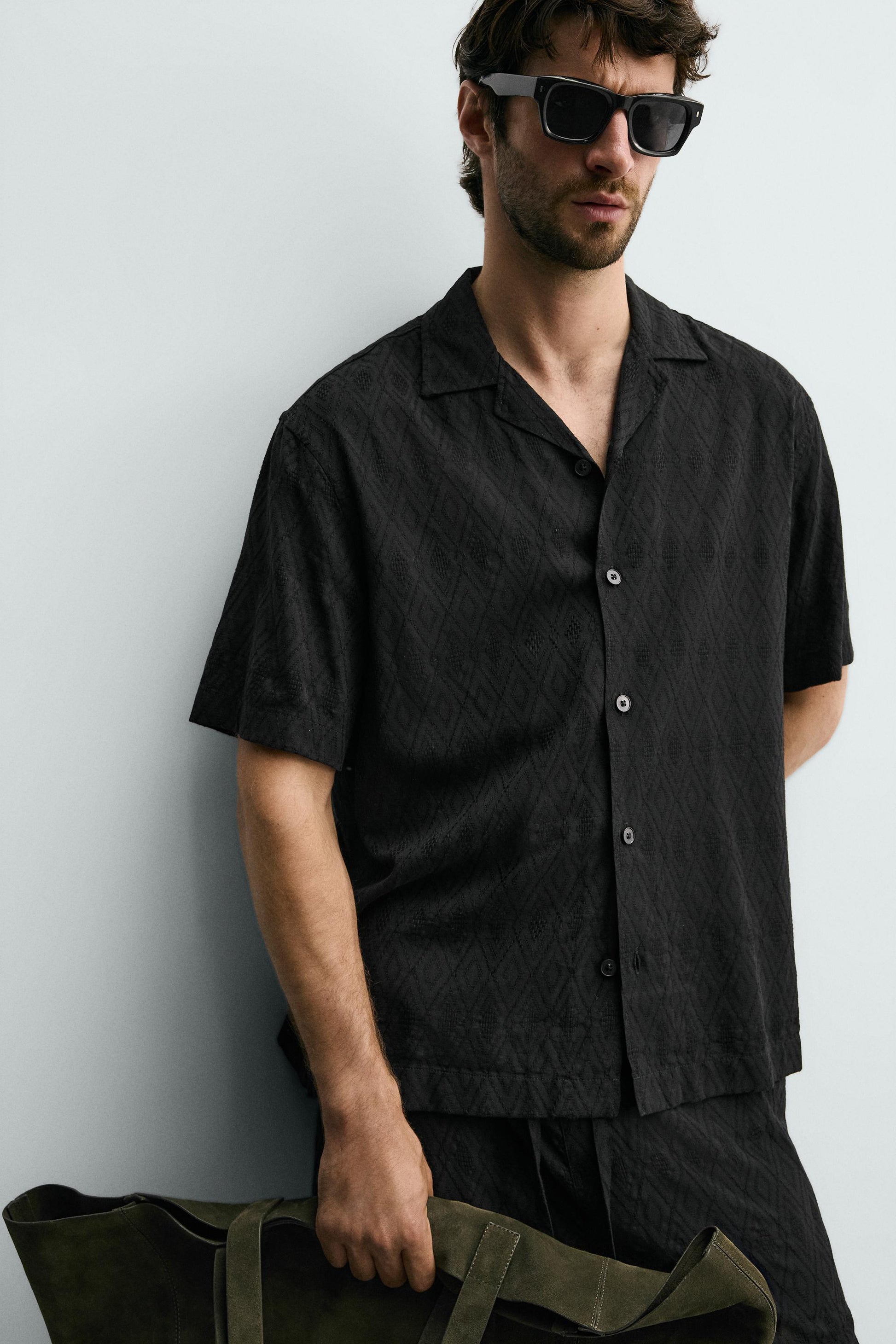 CAMISA RELAXED FIT JACQUARD GEOMÉTRICO