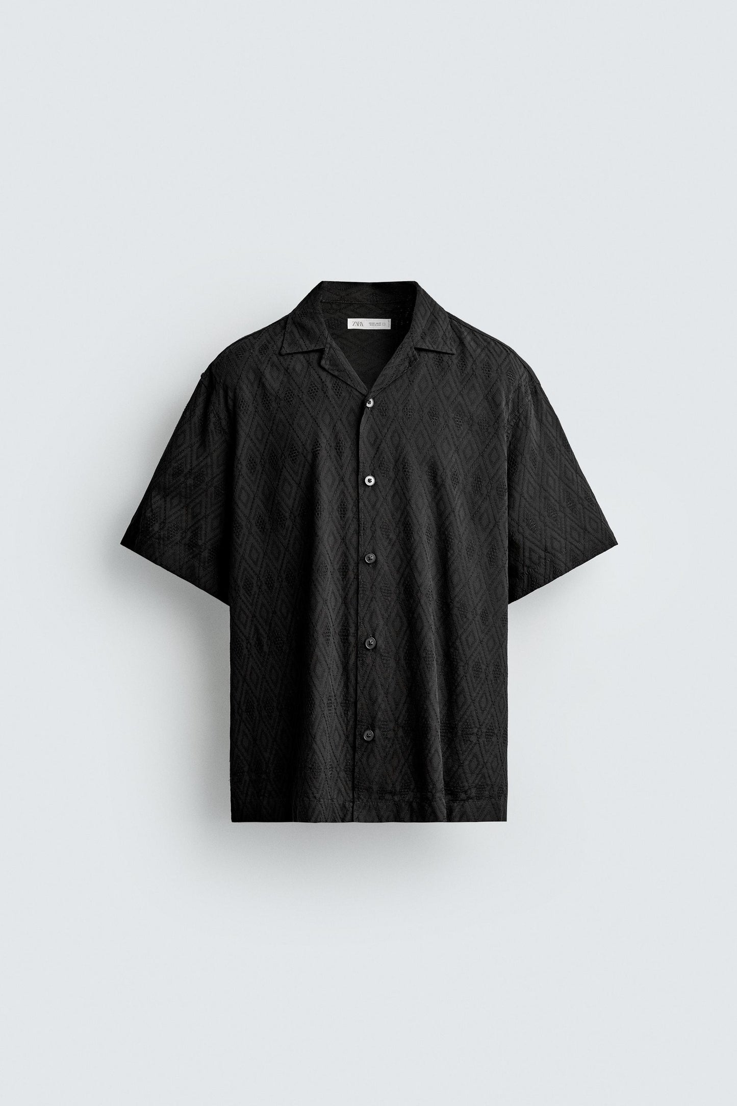 CAMISA RELAXED FIT JACQUARD GEOMÉTRICO