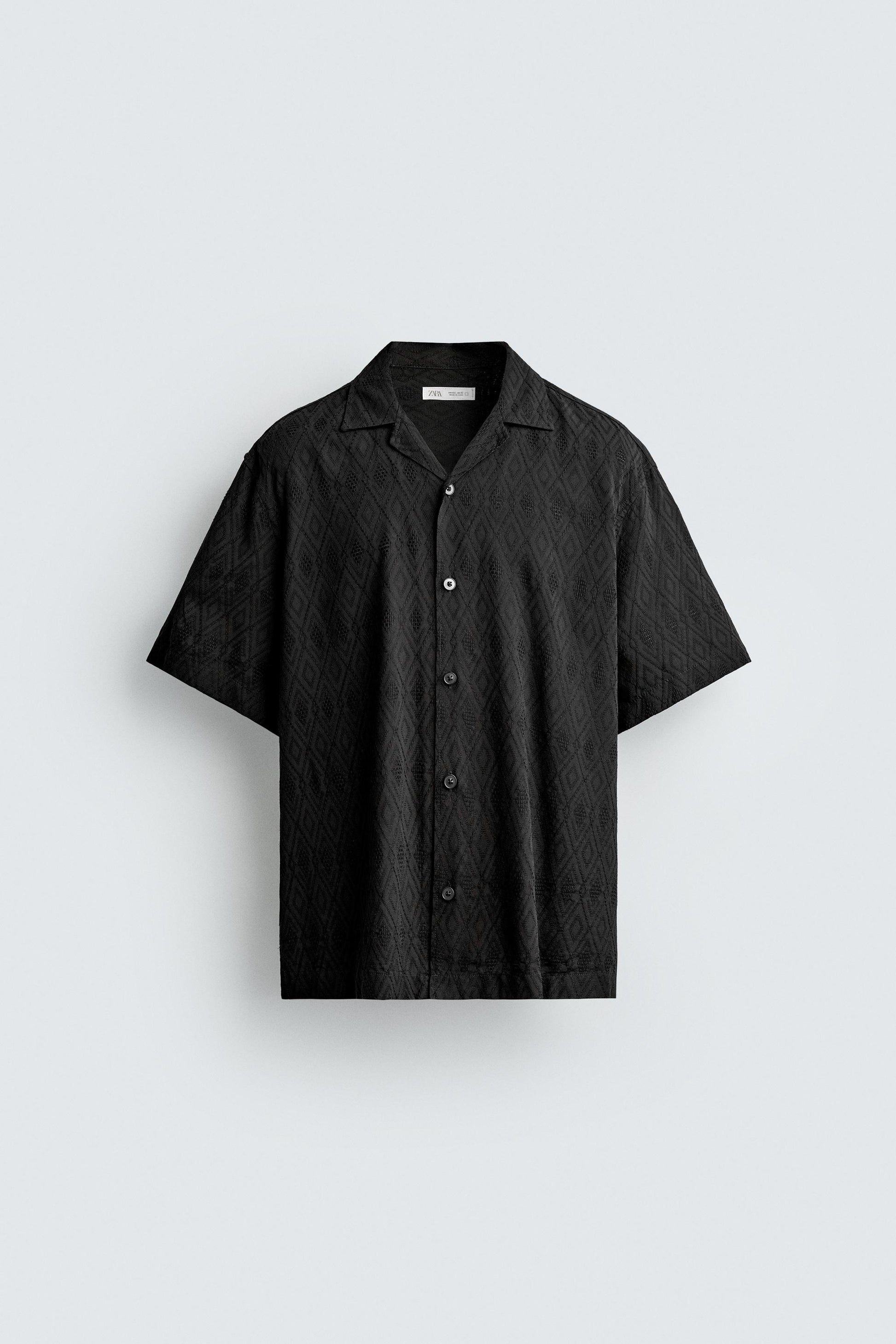 CAMISA RELAXED FIT JACQUARD GEOMÉTRICO