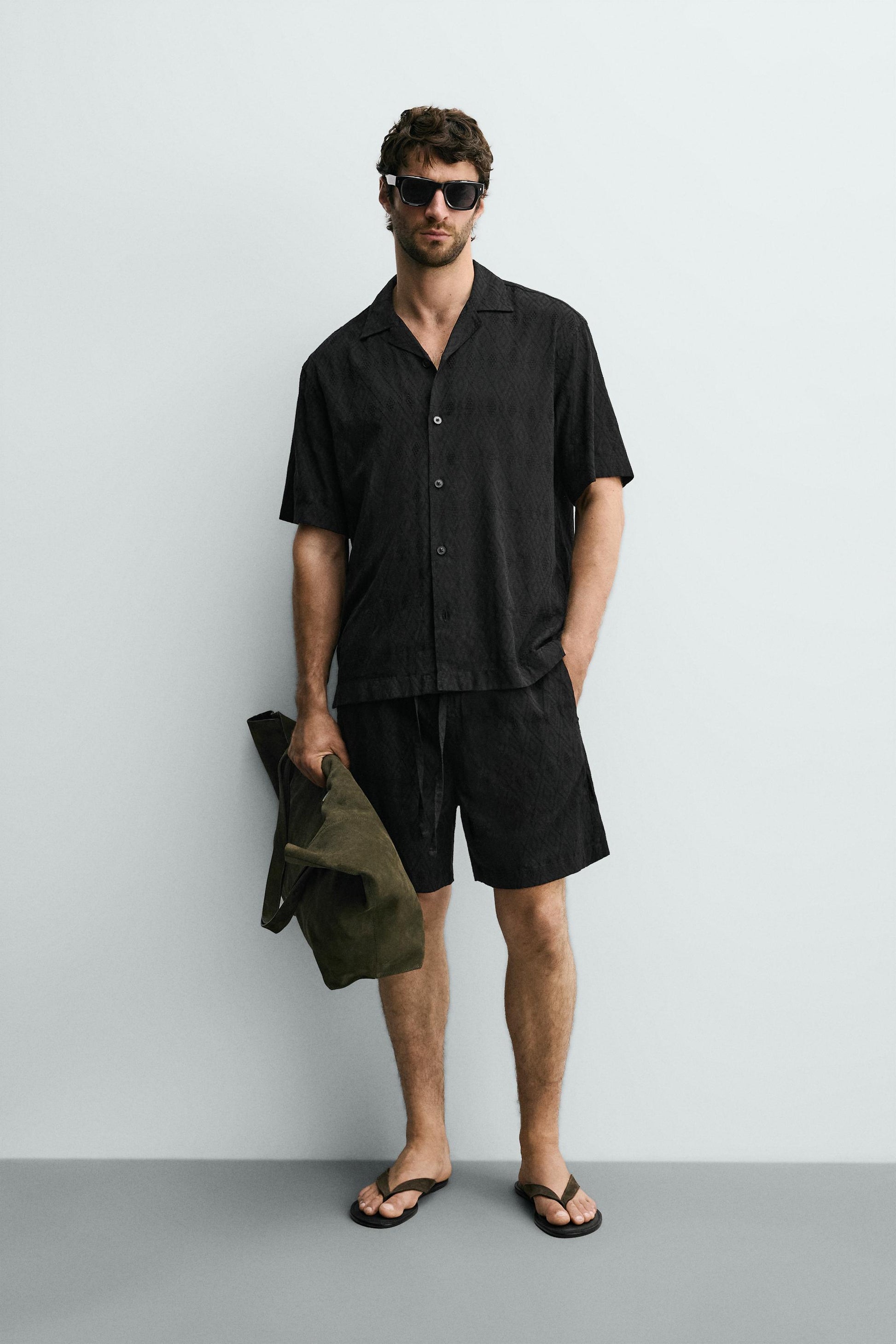 CAMISA RELAXED FIT JACQUARD GEOMÉTRICO