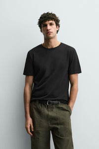 T-SHIRT SLIM FIT BÁSICA /01