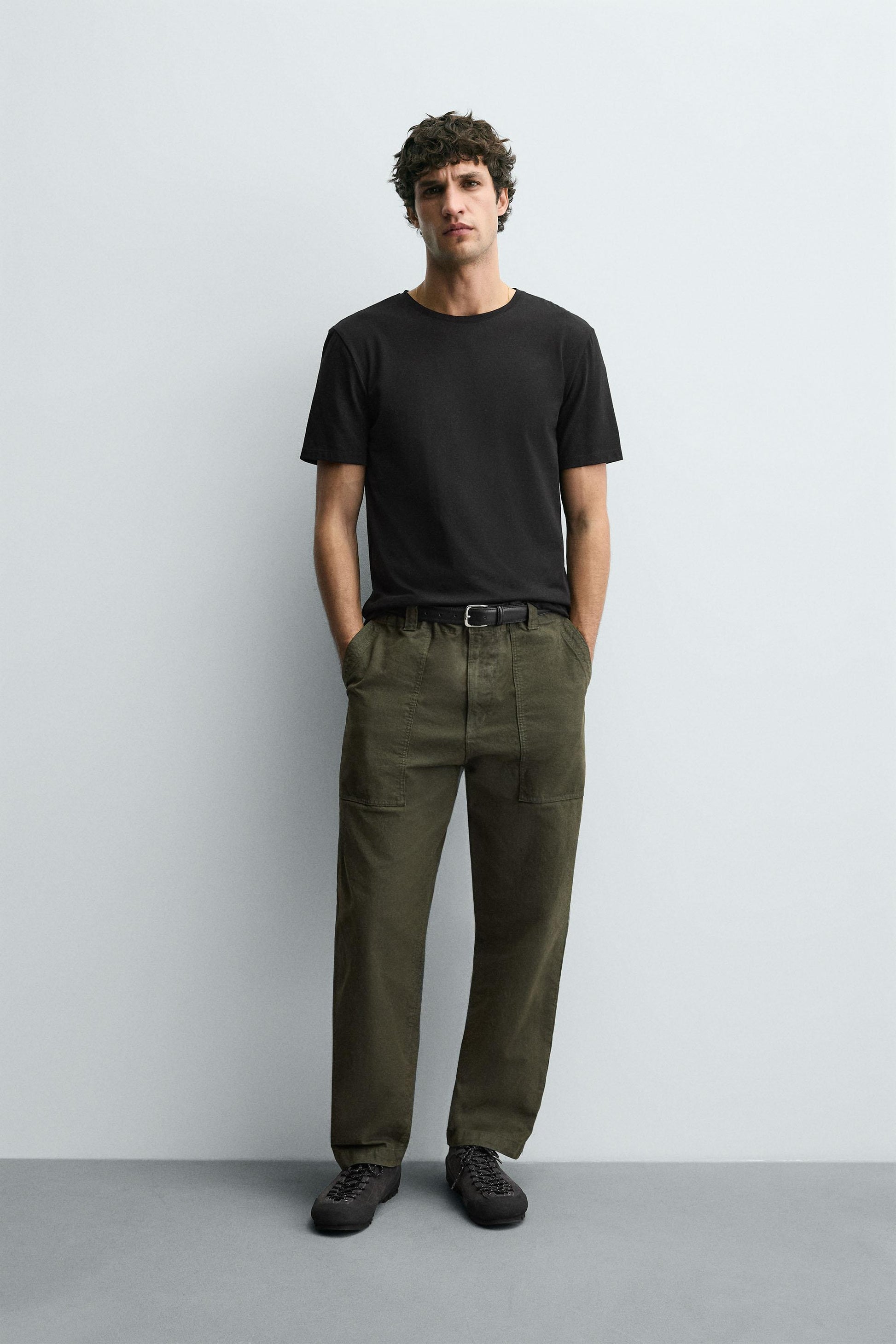 T-SHIRT SLIM FIT BÁSICA /01