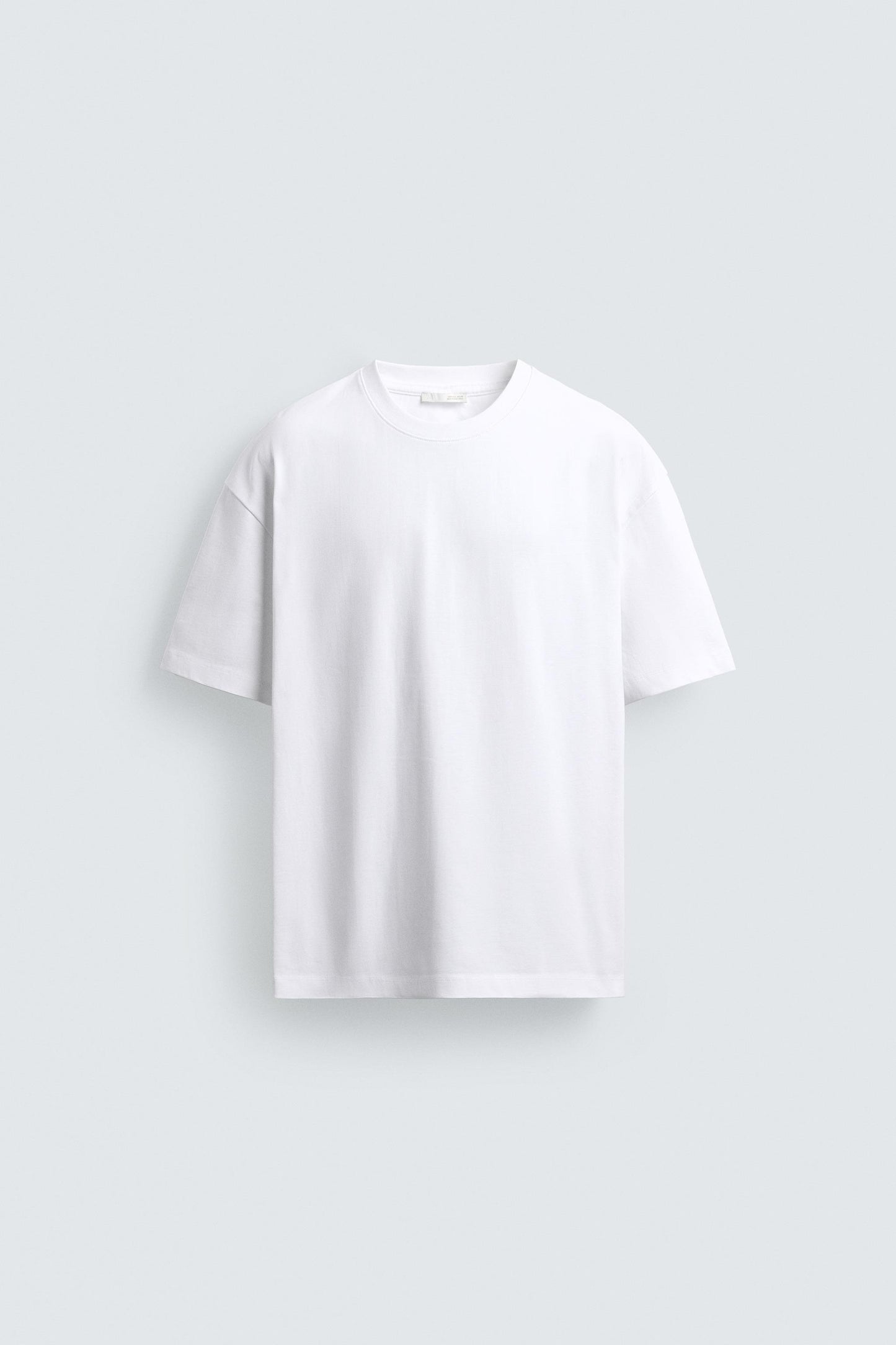 T-SHIRT HEAVYWEIGHT BÁSICA /03