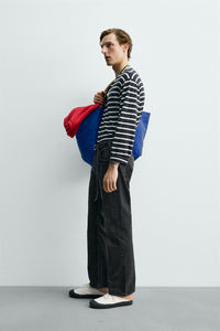 T-SHIRT JACQUARD ÀS RISCAS AARON LEVINE X ZARA