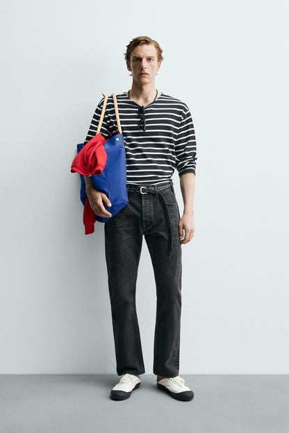T-SHIRT JACQUARD ÀS RISCAS AARON LEVINE X ZARA
