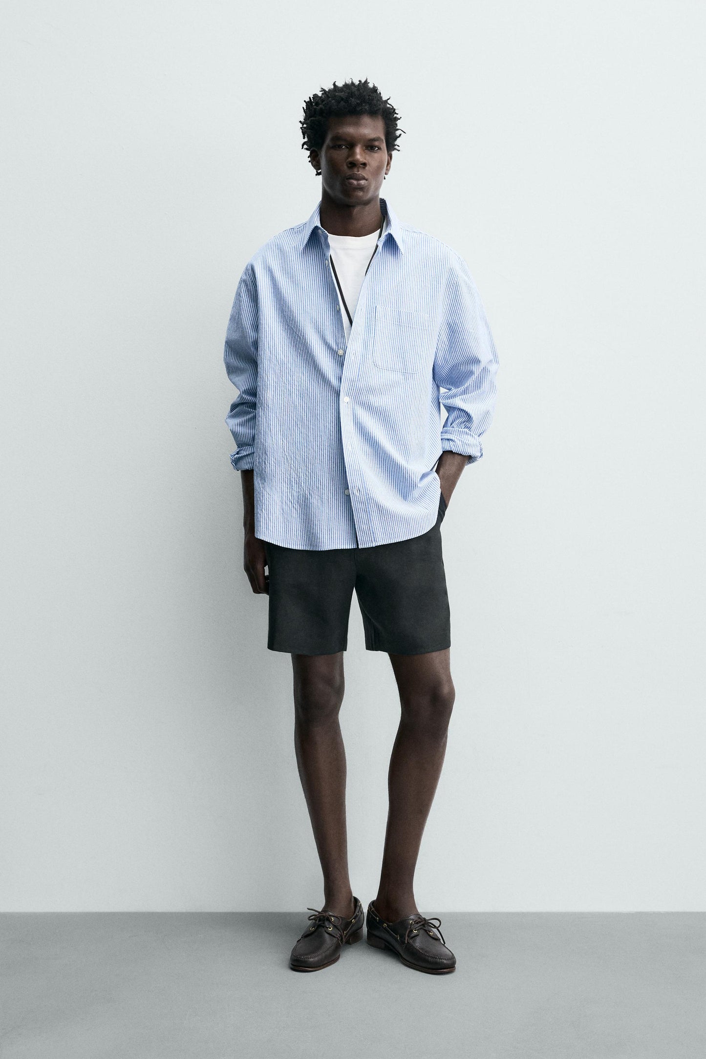 CALÇÕES BERMUDA REGULAR FIT 100% LINHO