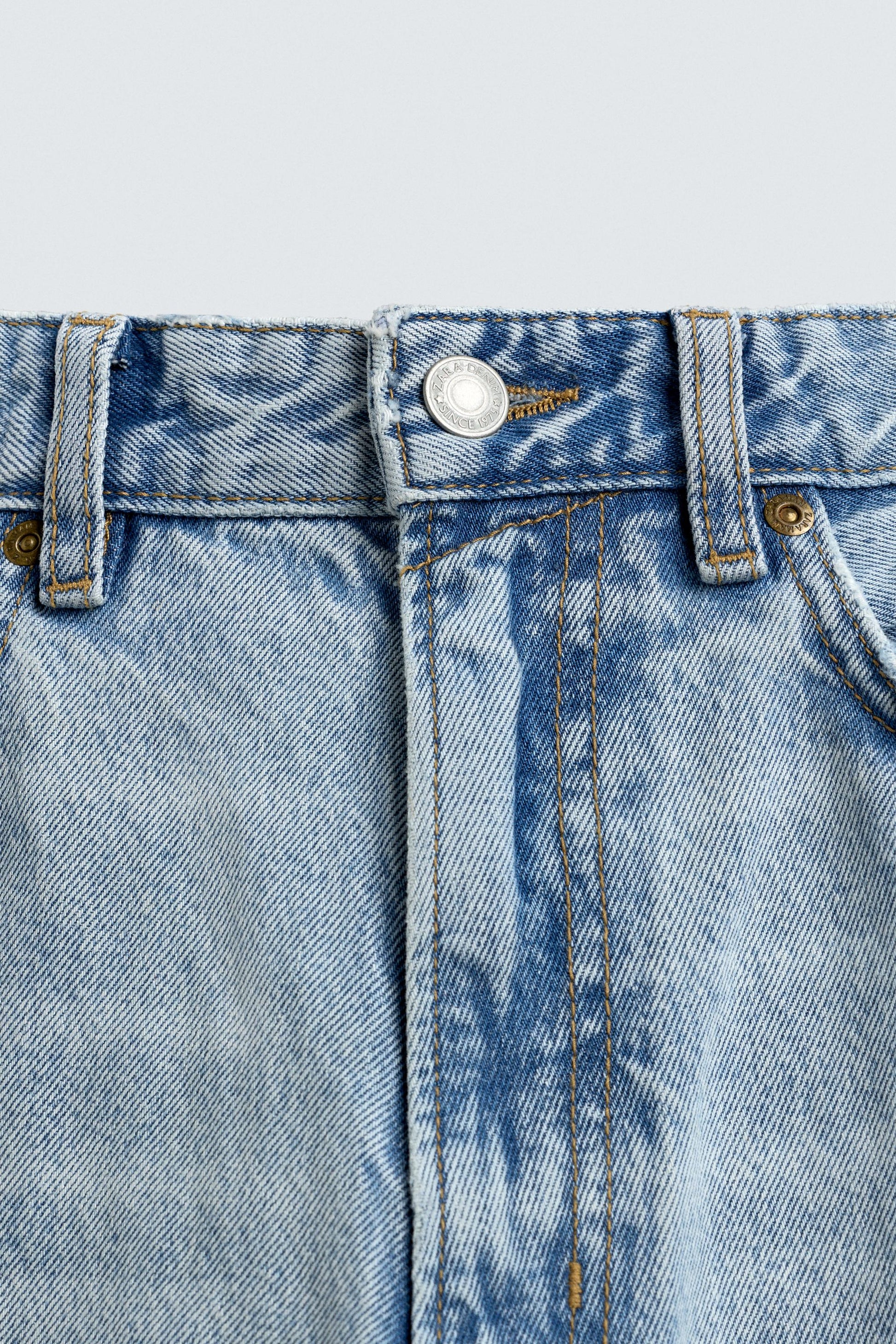 JEANS LOOSE FIT