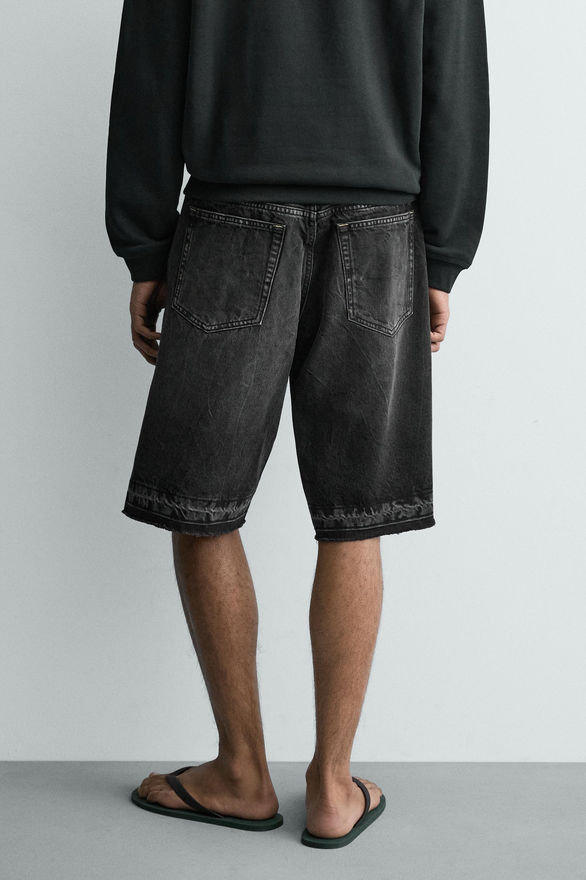 CALÇÕES BERMUDA DENIM RELAXED FIT