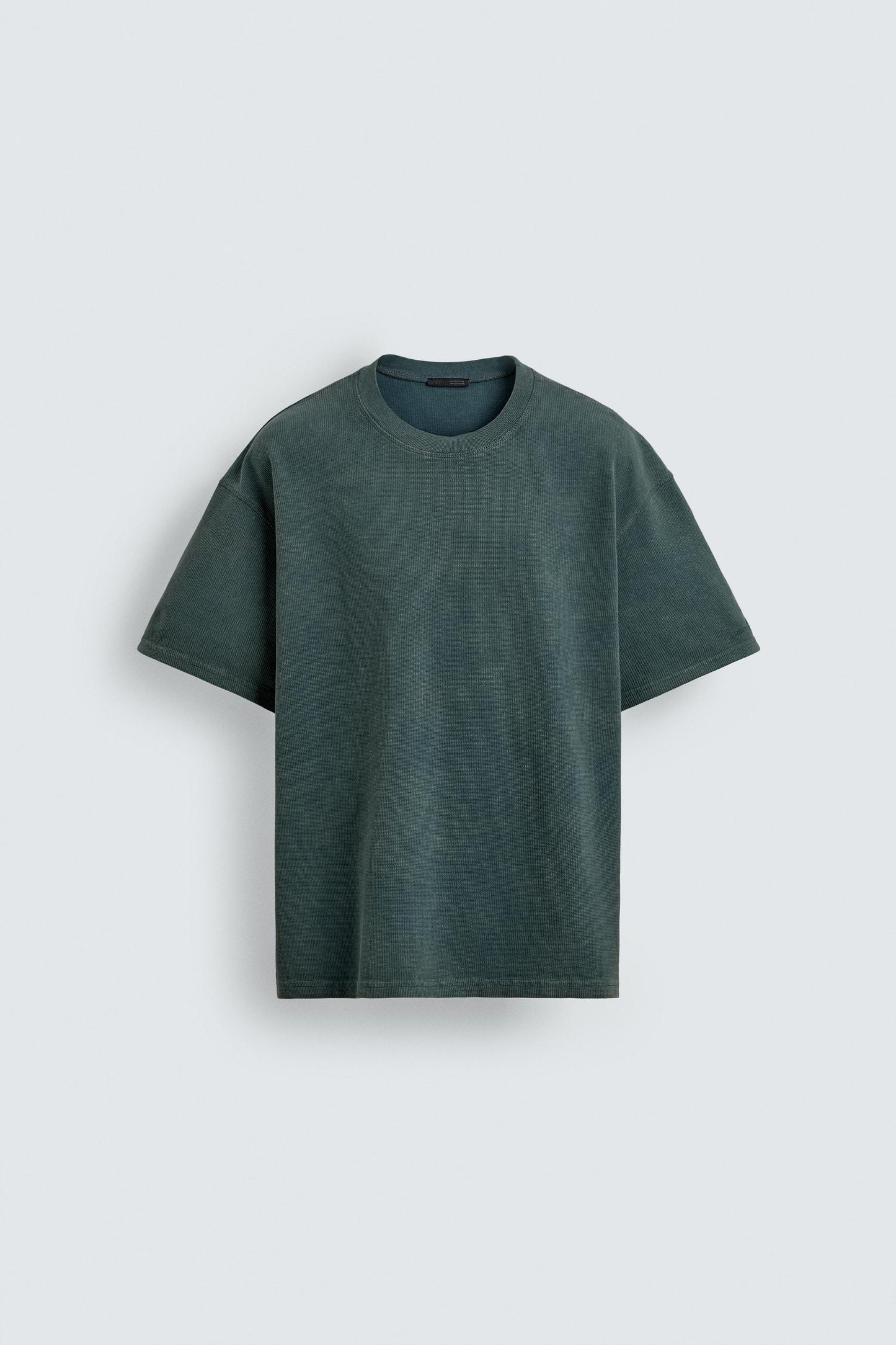 T-SHIRT LAVADA EFEITO DE WAFFLE