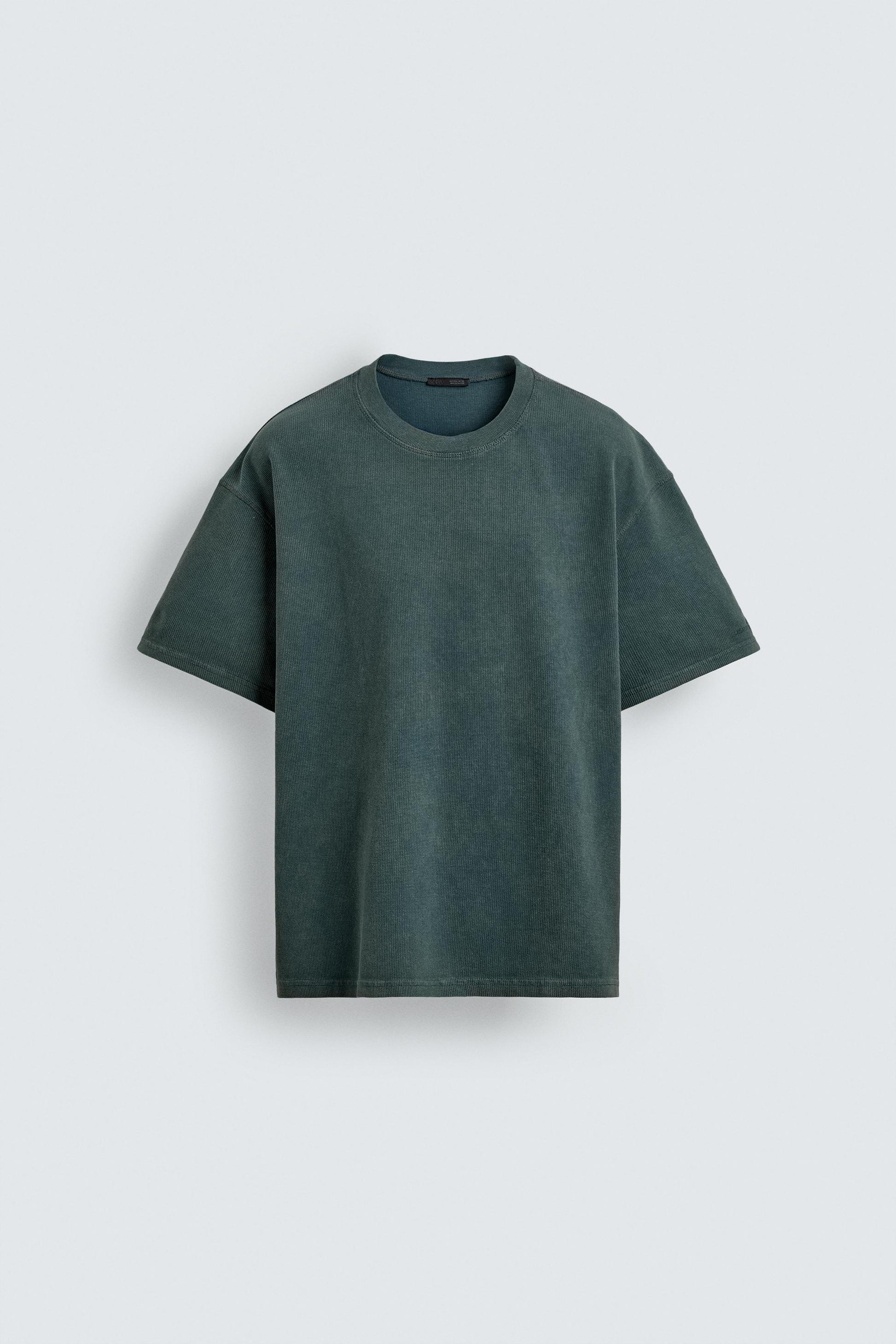 T-SHIRT LAVADA EFEITO DE WAFFLE