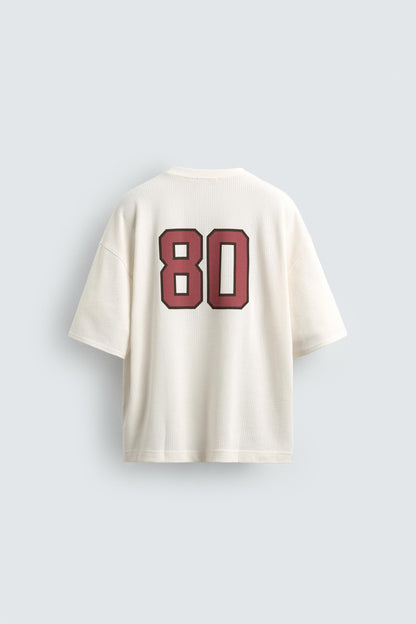 T-SHIRT ESTRUTURADA E ESTAMPADOS EM CONTRASTE