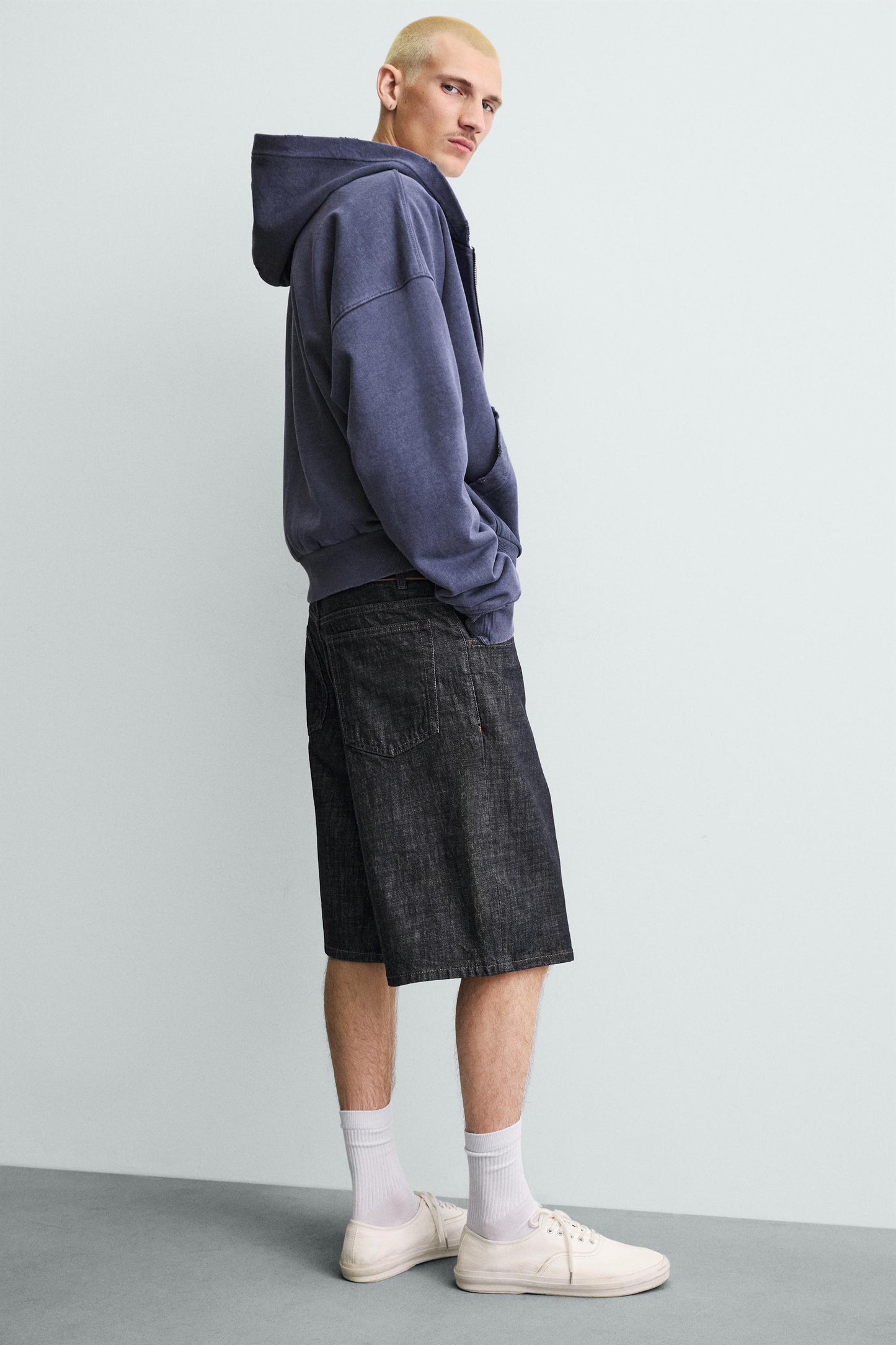 CALÇÕES BERMUDA DENIM BAGGY FIT