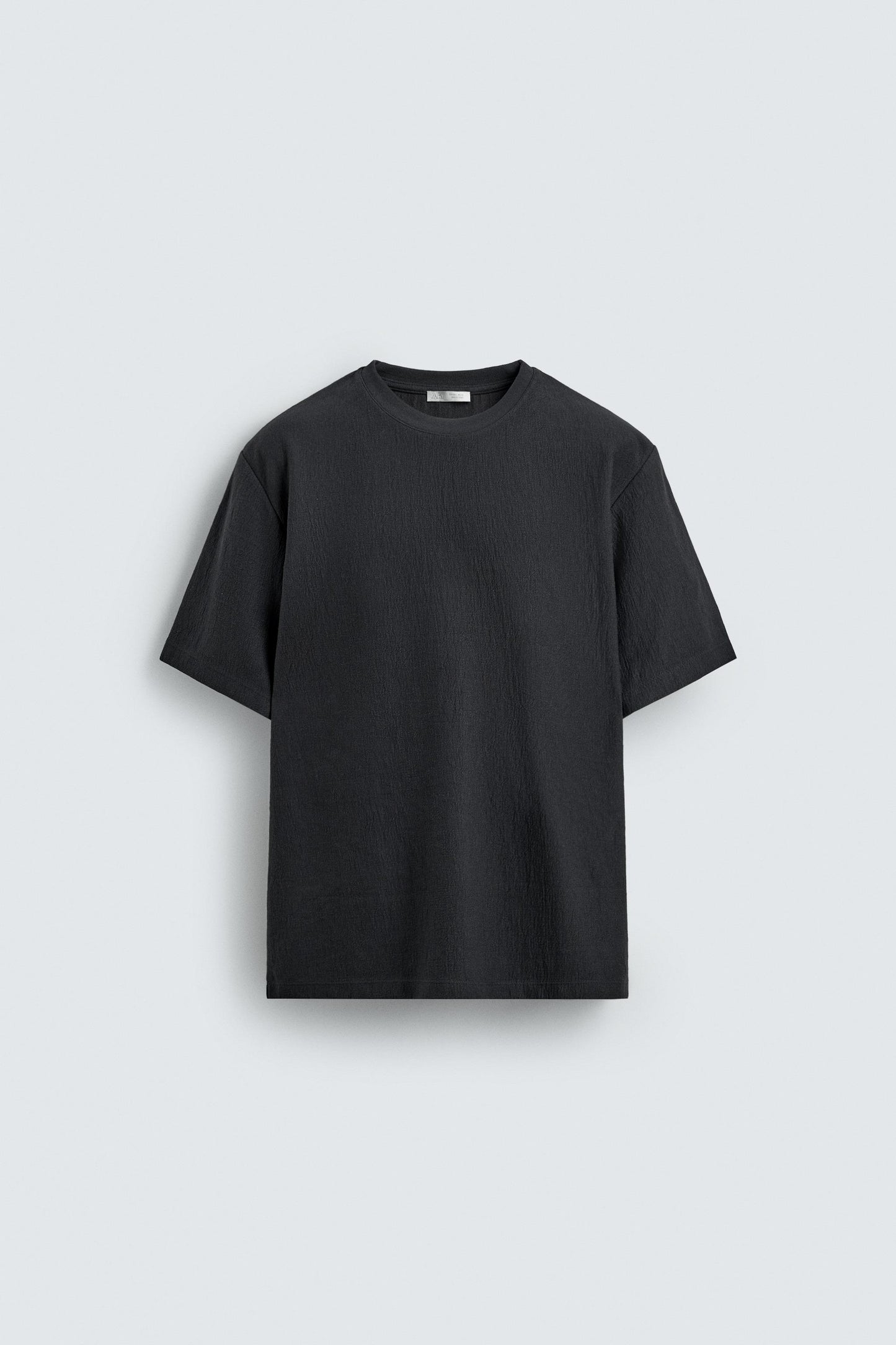 T-SHIRT RELAXED FIT ESTRUTURADA