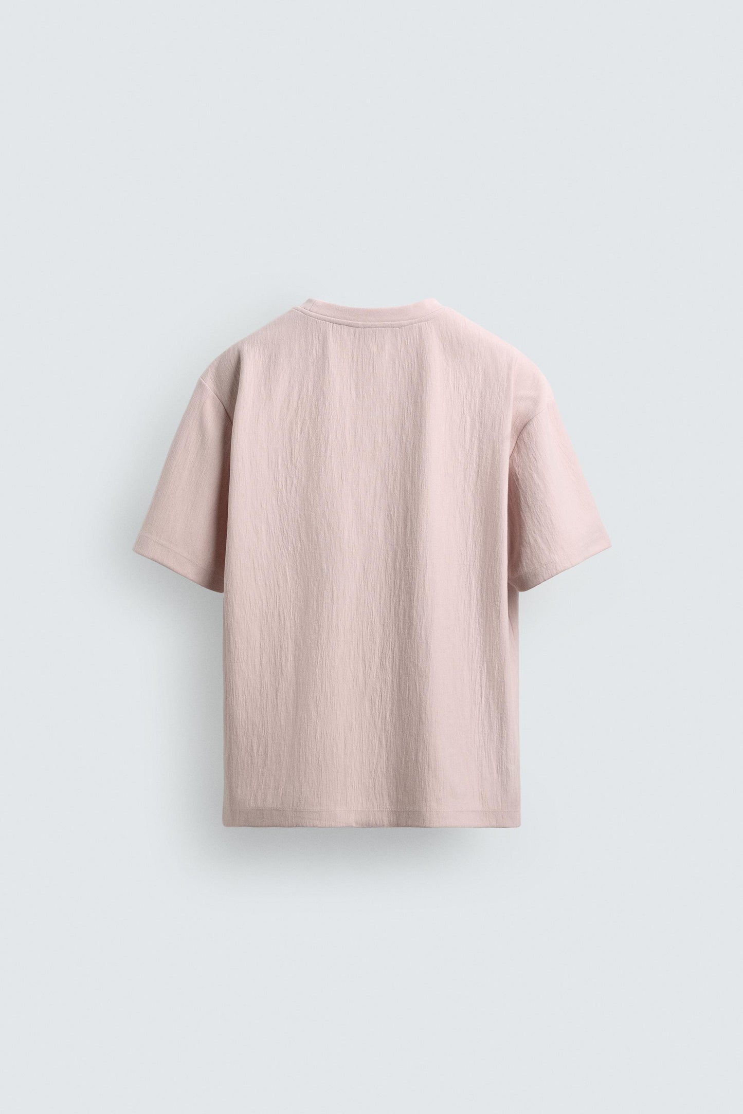 T-SHIRT RELAXED FIT ESTRUTURADA