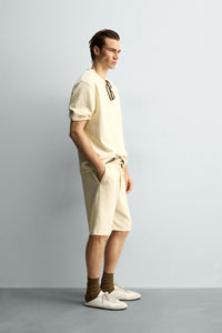 T-SHIRT RELAXED FIT ESTRUTURADA
