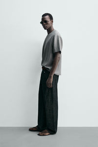 T-SHIRT RELAXED FIT ESTRUTURADA
