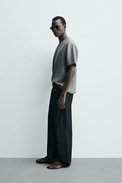 T-SHIRT RELAXED FIT ESTRUTURADA
