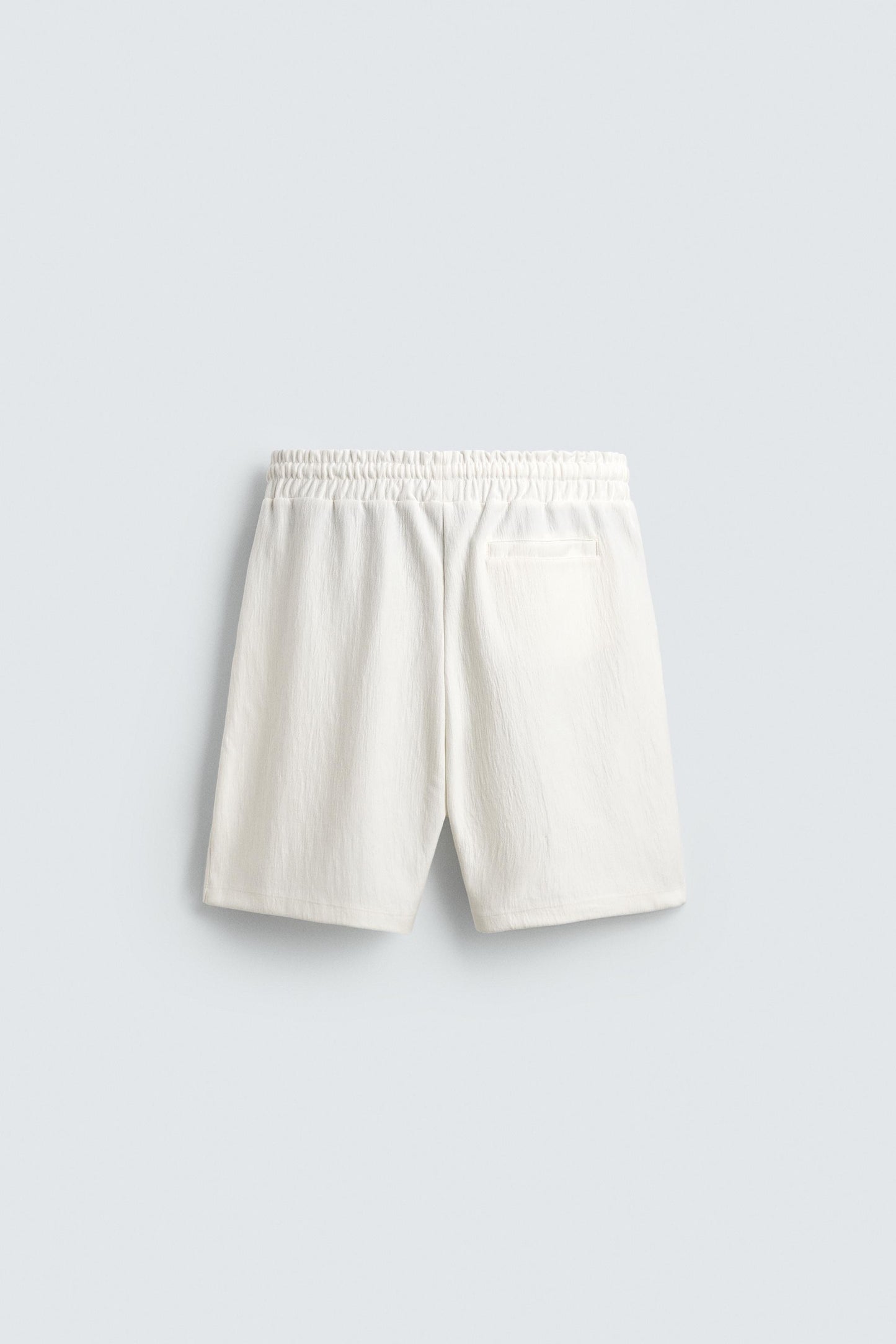 CALÇÕES BERMUDA JOGGER COM ESTRUTURA