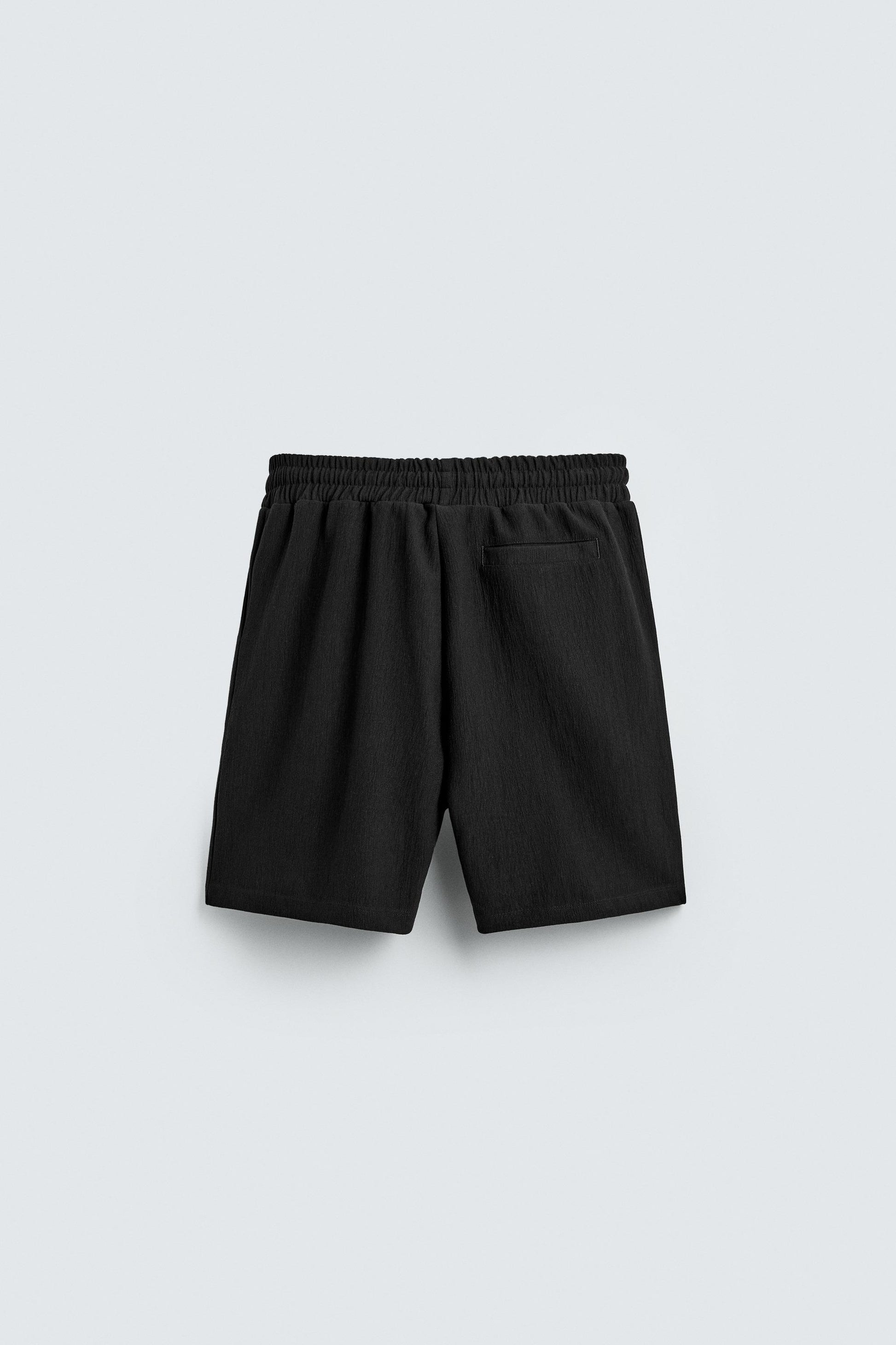 CALÇÕES BERMUDA JOGGER COM ESTRUTURA