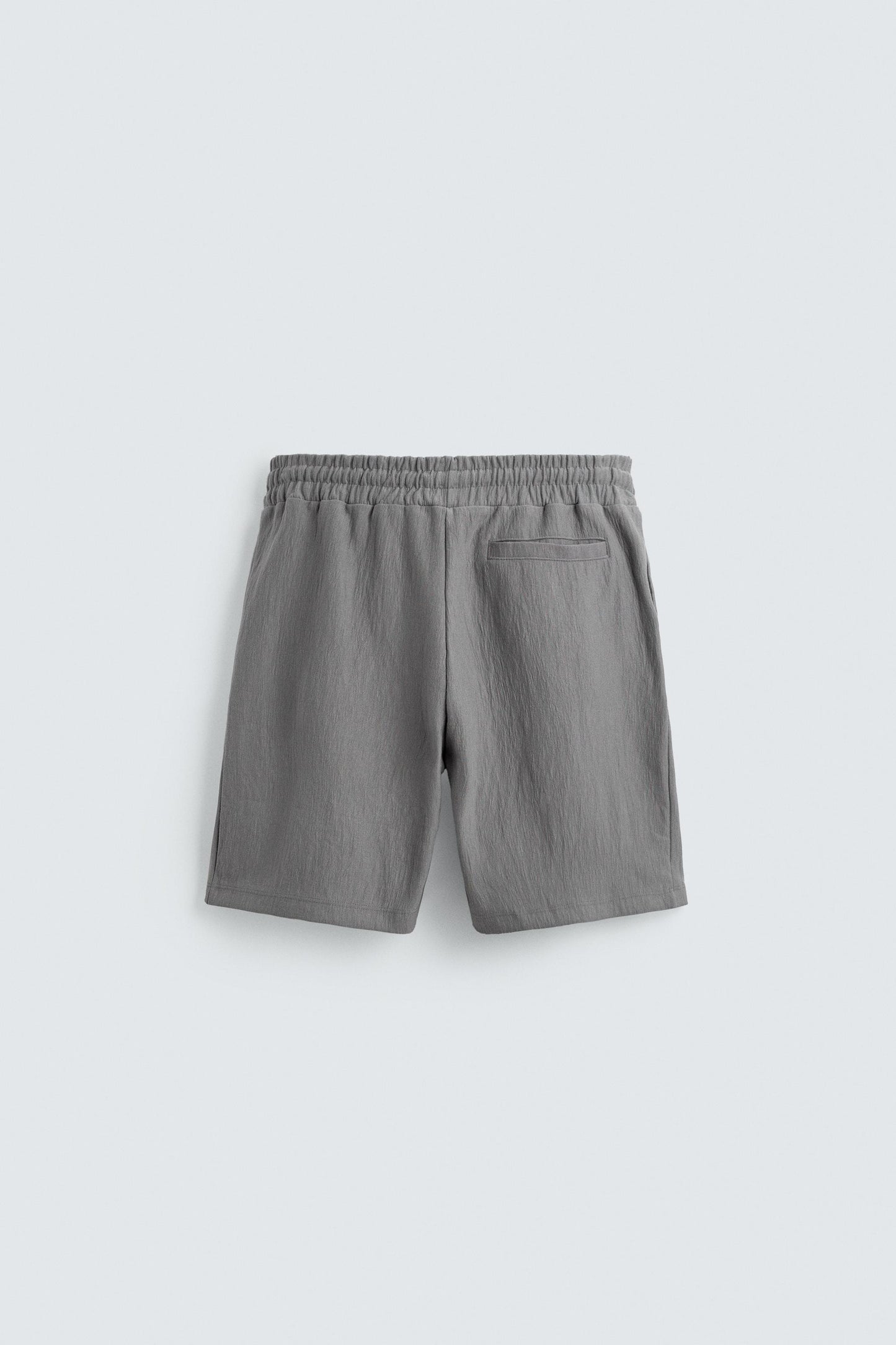CALÇÕES BERMUDA JOGGER COM ESTRUTURA