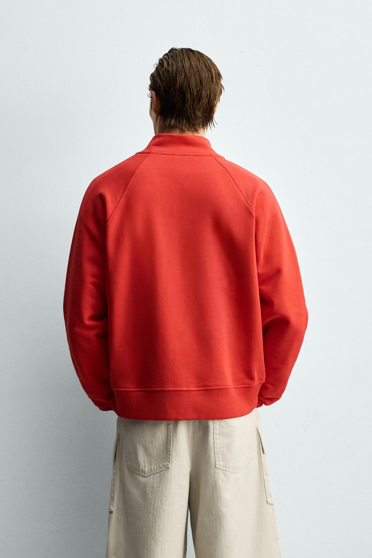 SWEATSHIRT RELAX FIT COM ZIP EM CONTRASTE