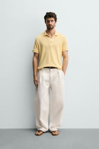 POLO REGULAR FIT JACQUARD ÀS RISCAS