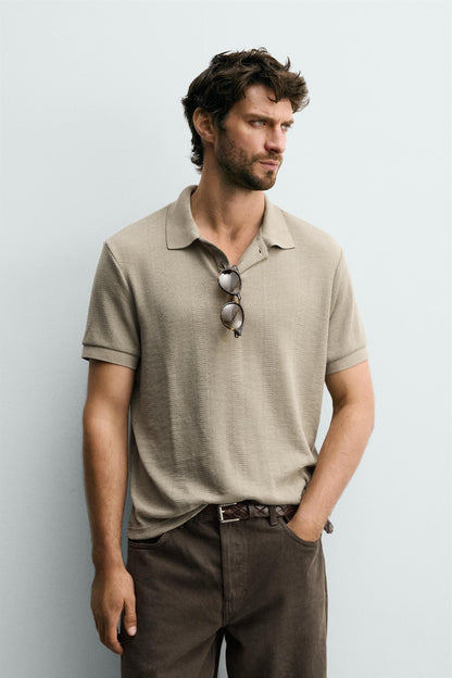 POLO REGULAR FIT JACQUARD ÀS RISCAS